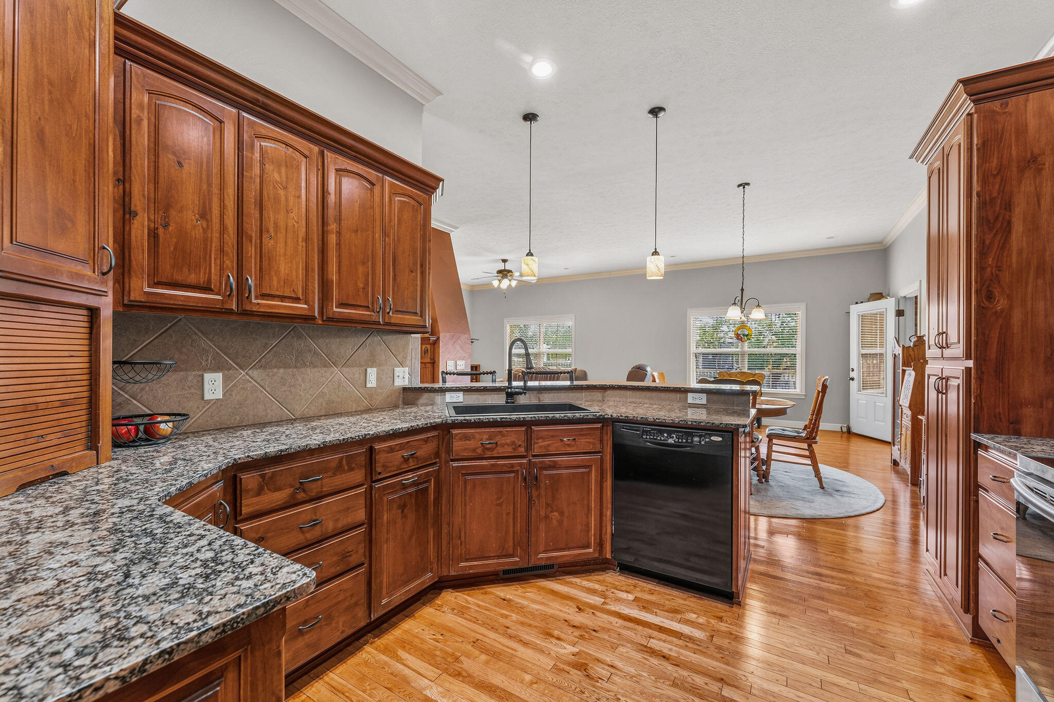 Photo 11 - Residential for sale – 1409 N Wicklow Road  Nixa, MO