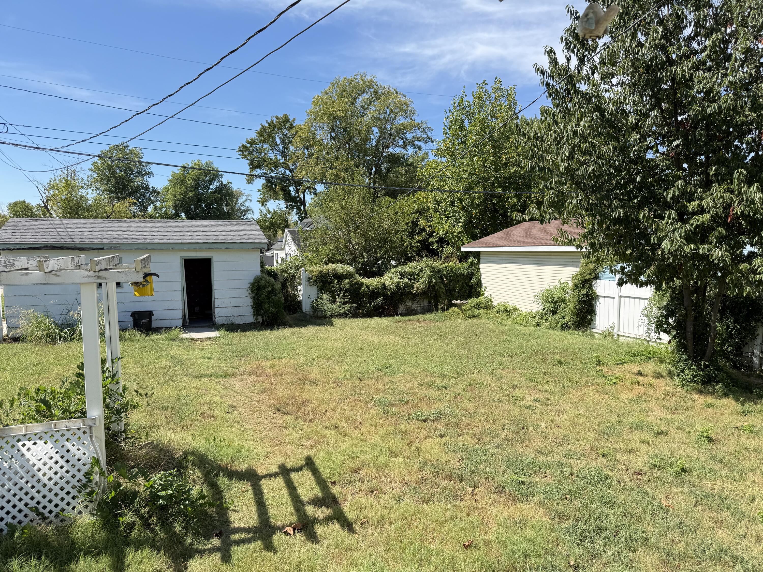Photo 18 - Residential for sale – 600  4th Street  Monett, MO