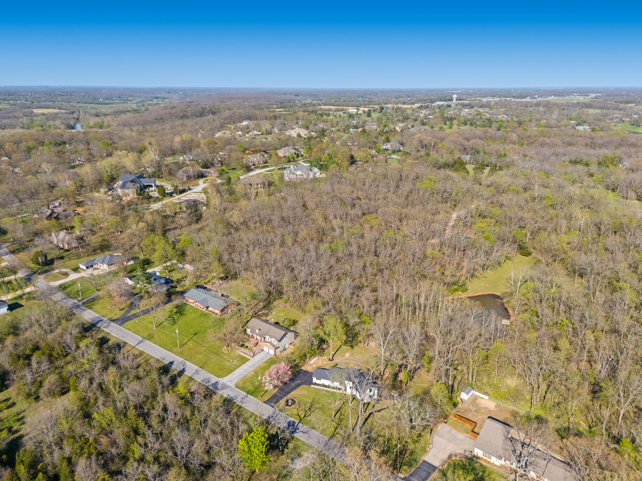 Photo 51 - Residential for sale – 5554 S Woodcliffe Drive  Springfield, MO