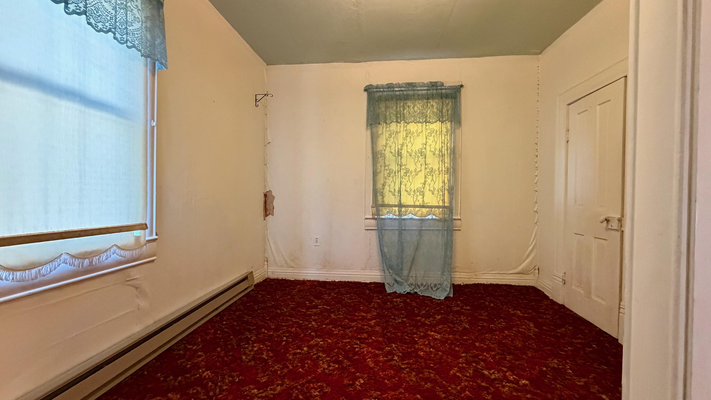 Photo 9 - Residential for sale – 323 E Summit Street  Bolivar, MO