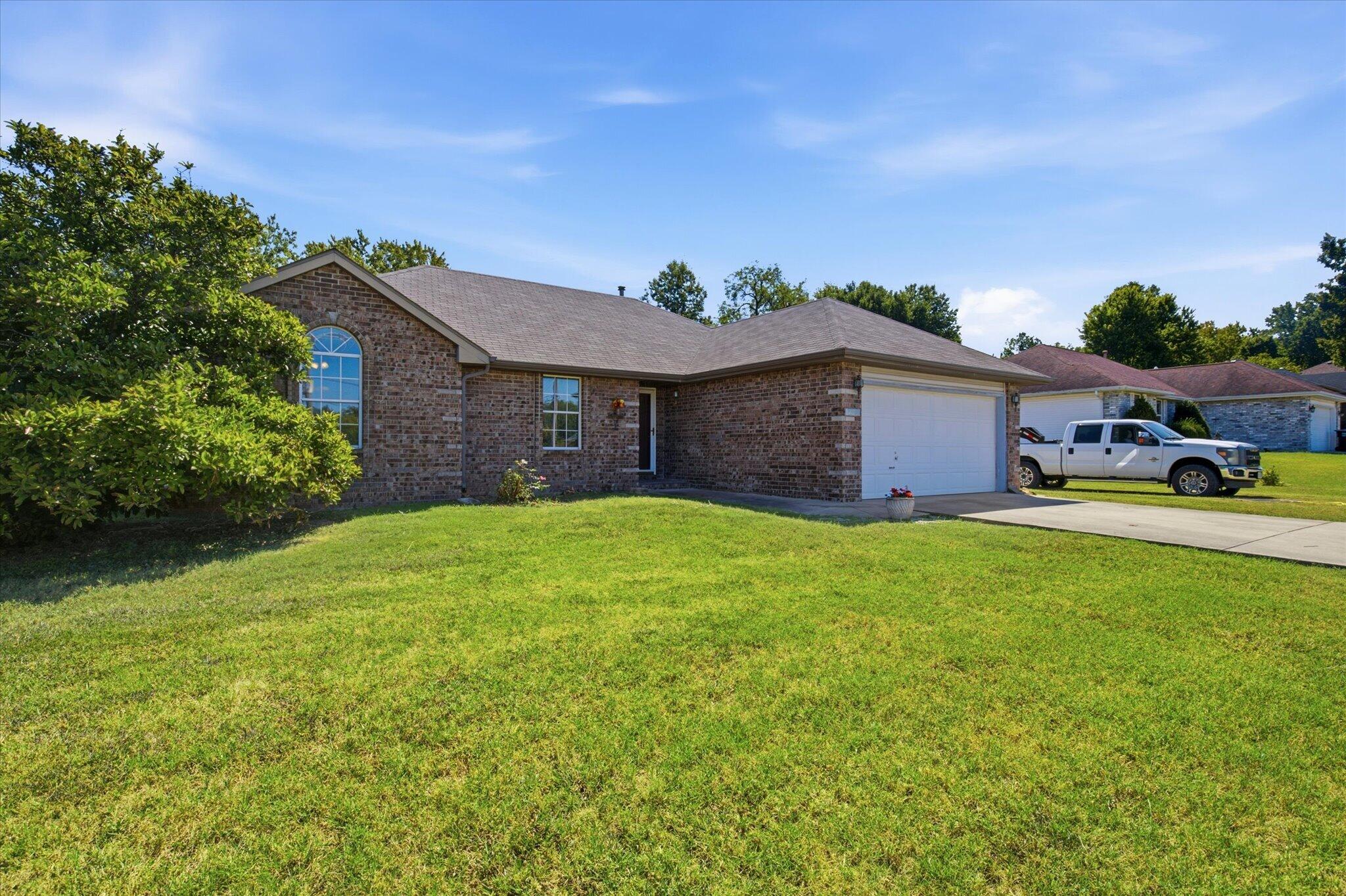 Photo 3 - Residential for sale – 706  State Highway Ab   Willard, MO