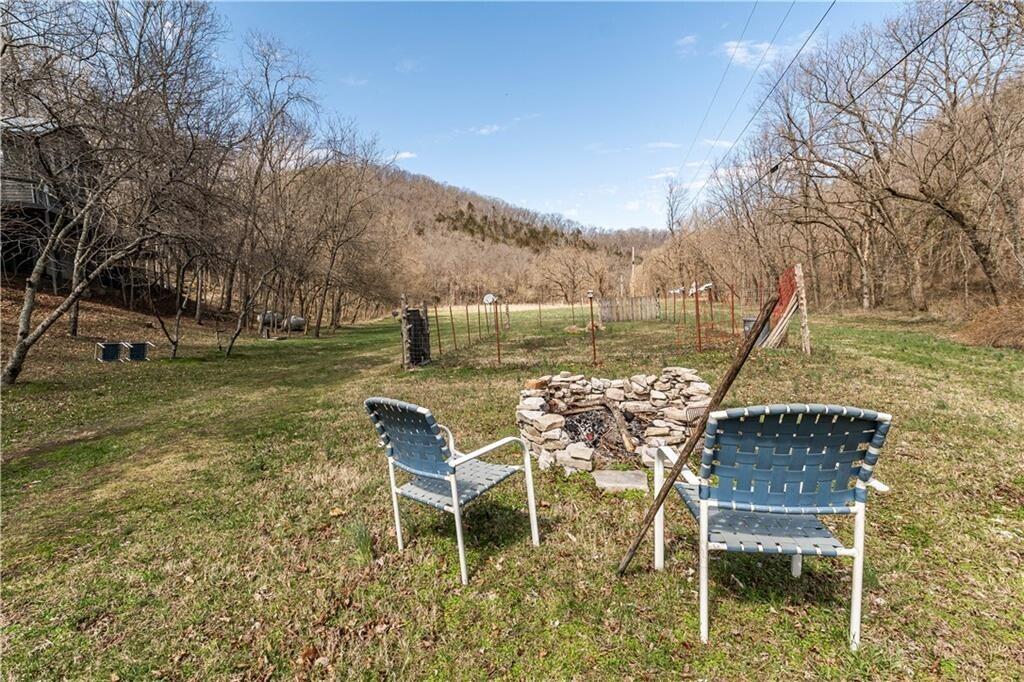 Photo 36 - Residential for sale – 11346  Farm Road 2285   Seligman, MO
