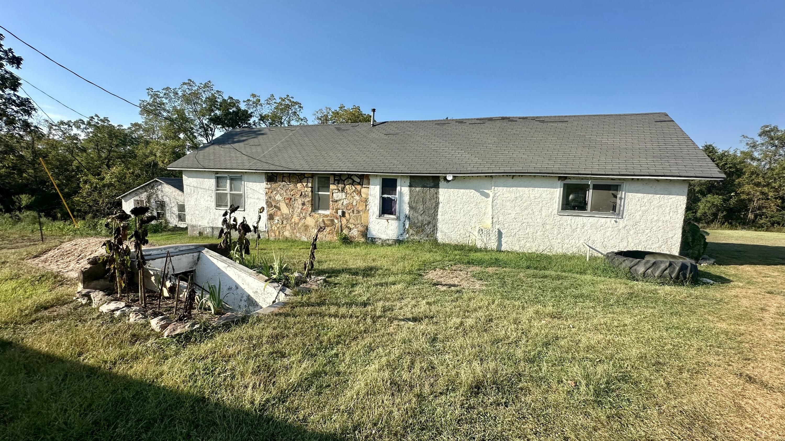 Photo 19 - Farm for sale – 8301  Creek Road  Hartville, MO