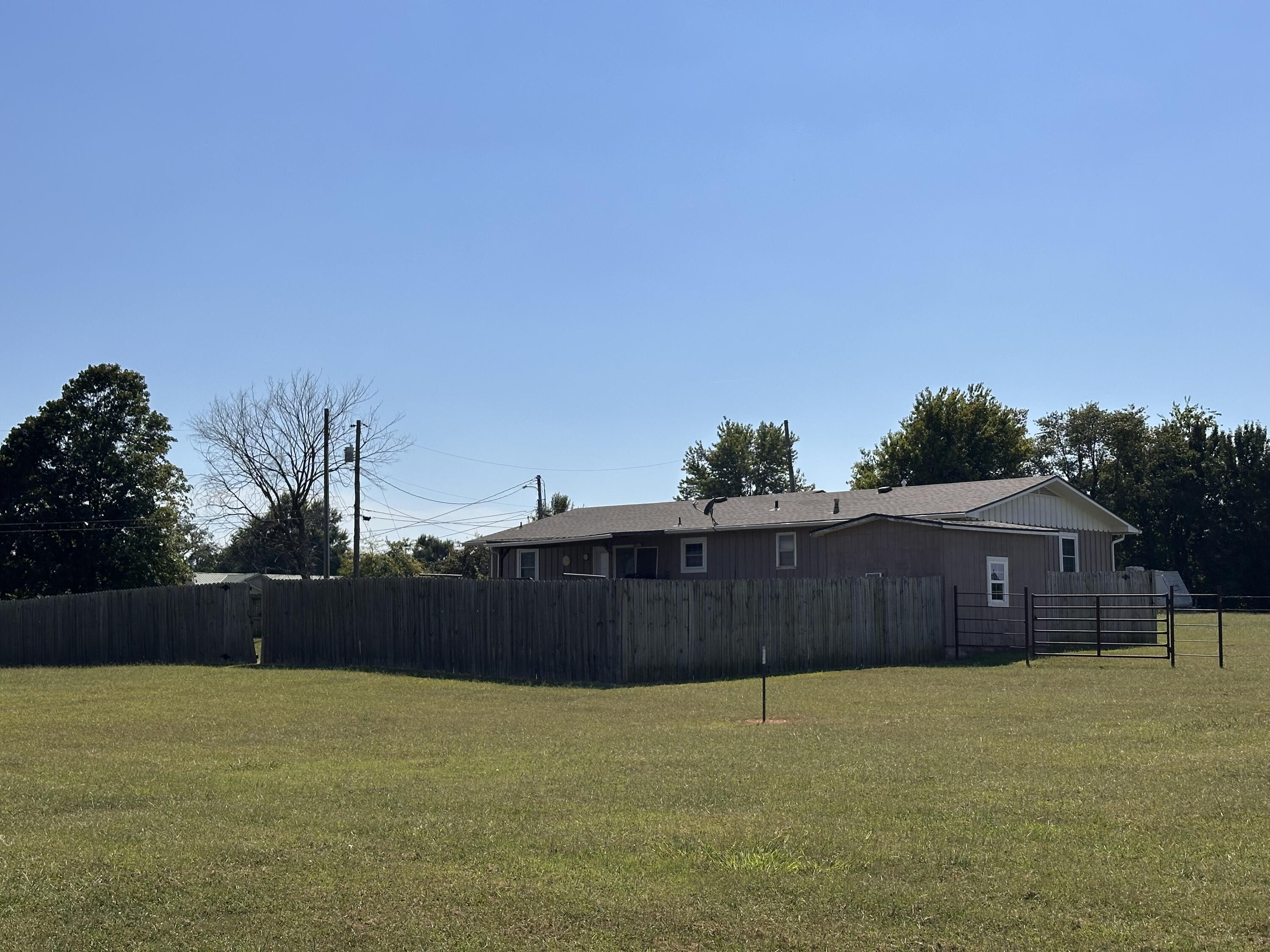 Photo 8 - Residential for sale – 509  Butler Avenue  Green Forest, AR