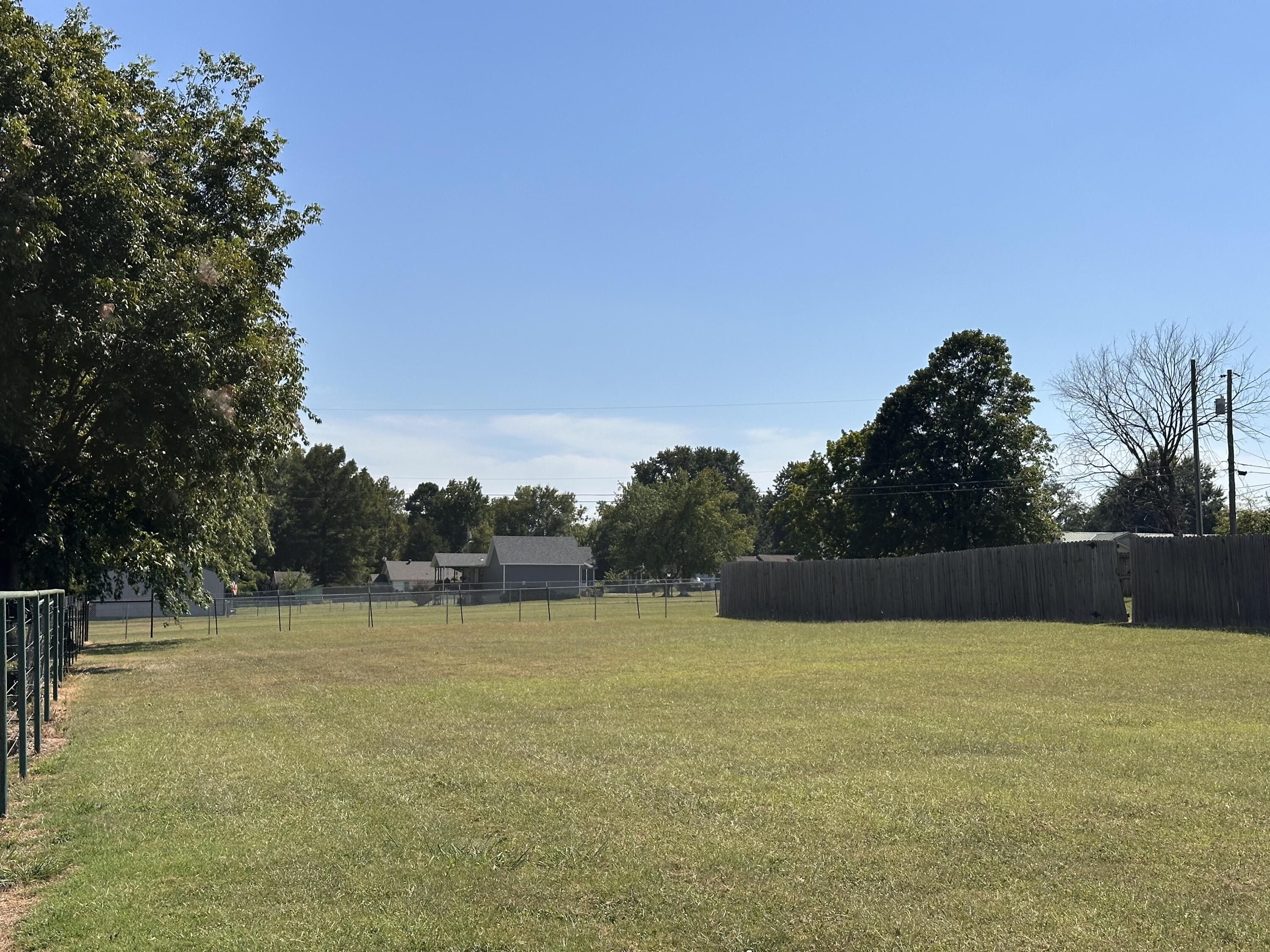 Photo 11 - Residential for sale – 509  Butler Avenue  Green Forest, AR