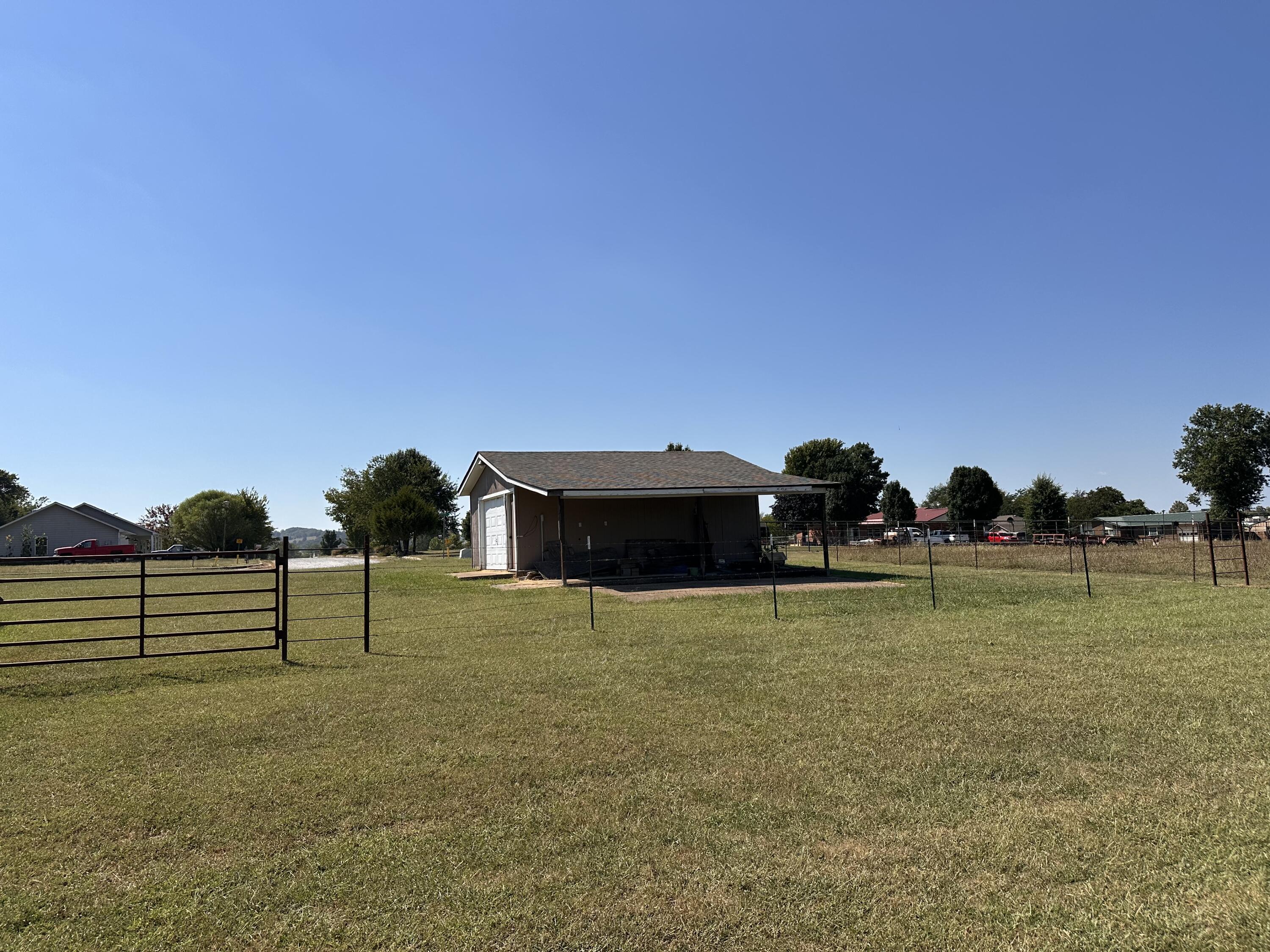 Photo 15 - Residential for sale – 509  Butler Avenue  Green Forest, AR
