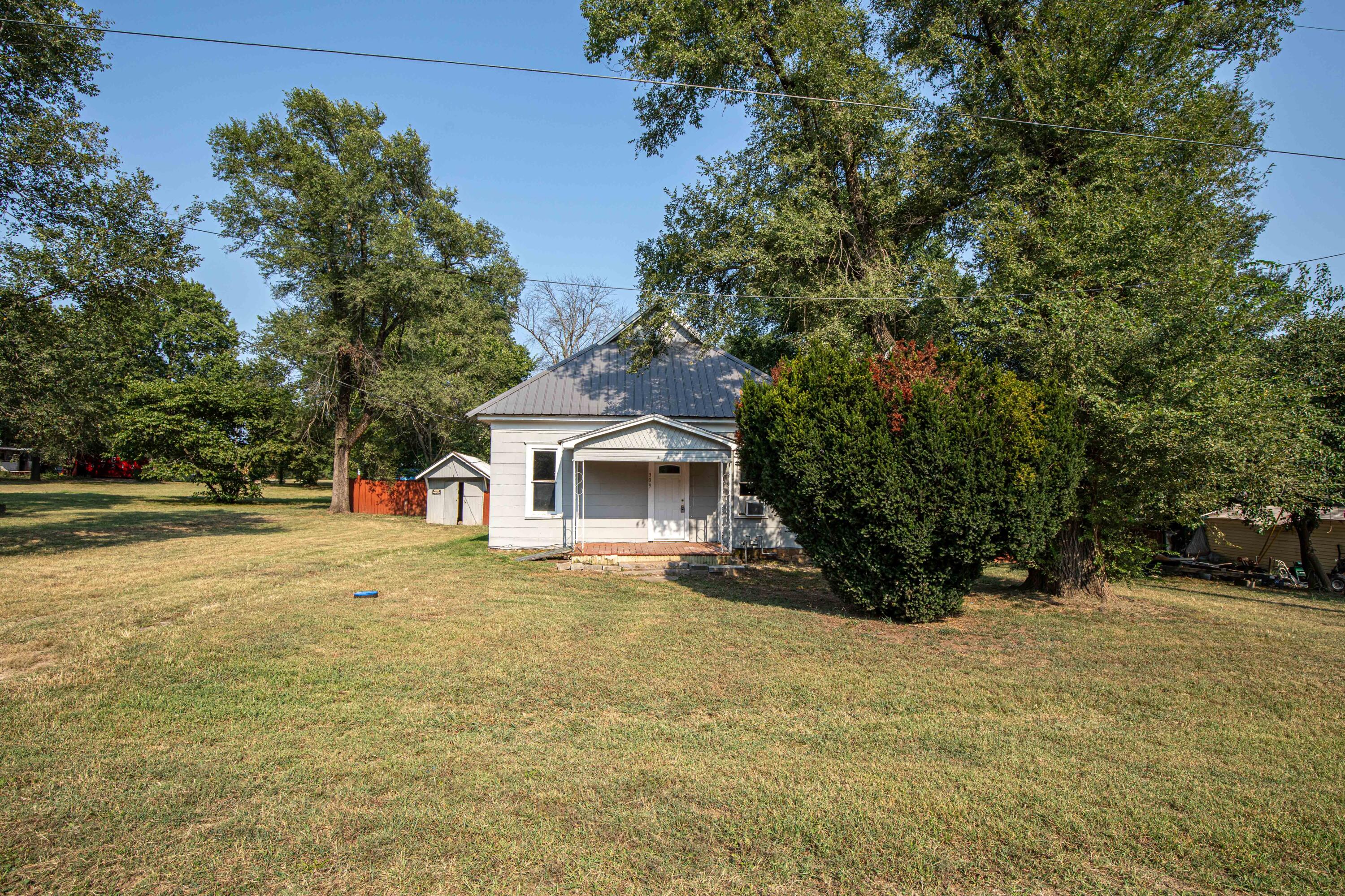 Photo 17 - Residential for sale – 309 S Golden Street  Jerico Springs, MO