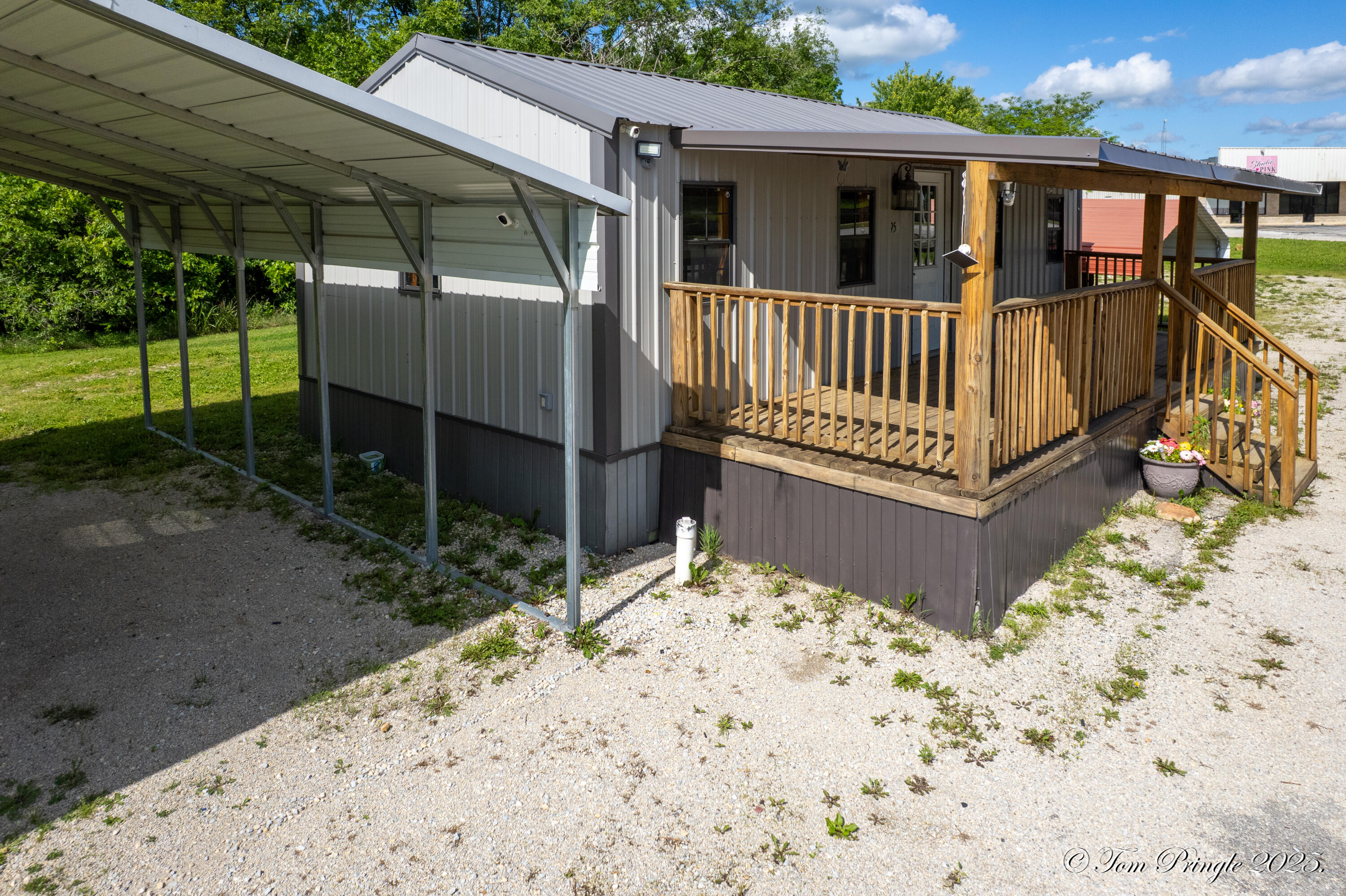 Photo 3 - Commercial Sale for sale – 959  Preacher Roe Boulevard  West Plains, MO