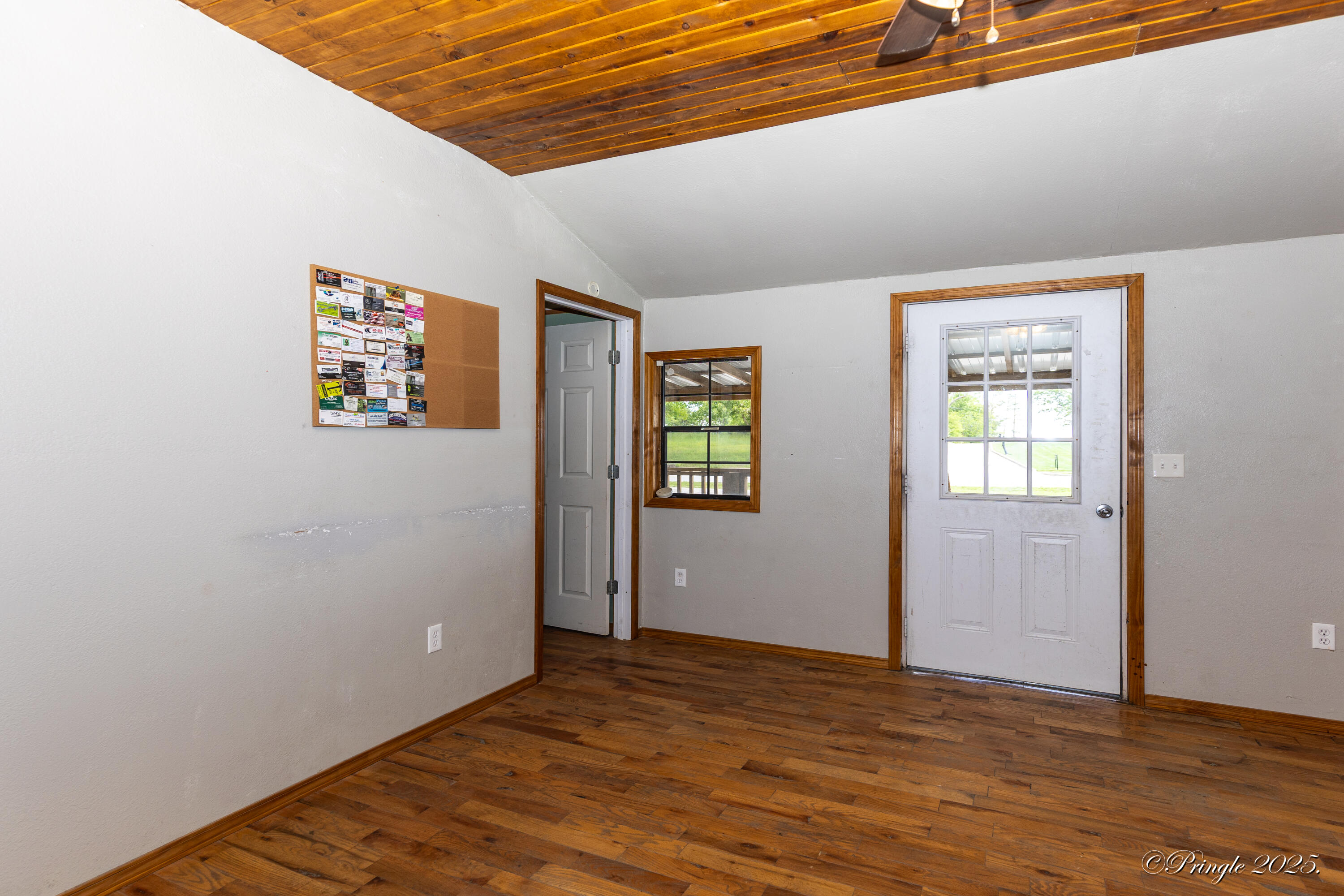 Photo 16 - Commercial Sale for sale – 959  Preacher Roe Boulevard  West Plains, MO