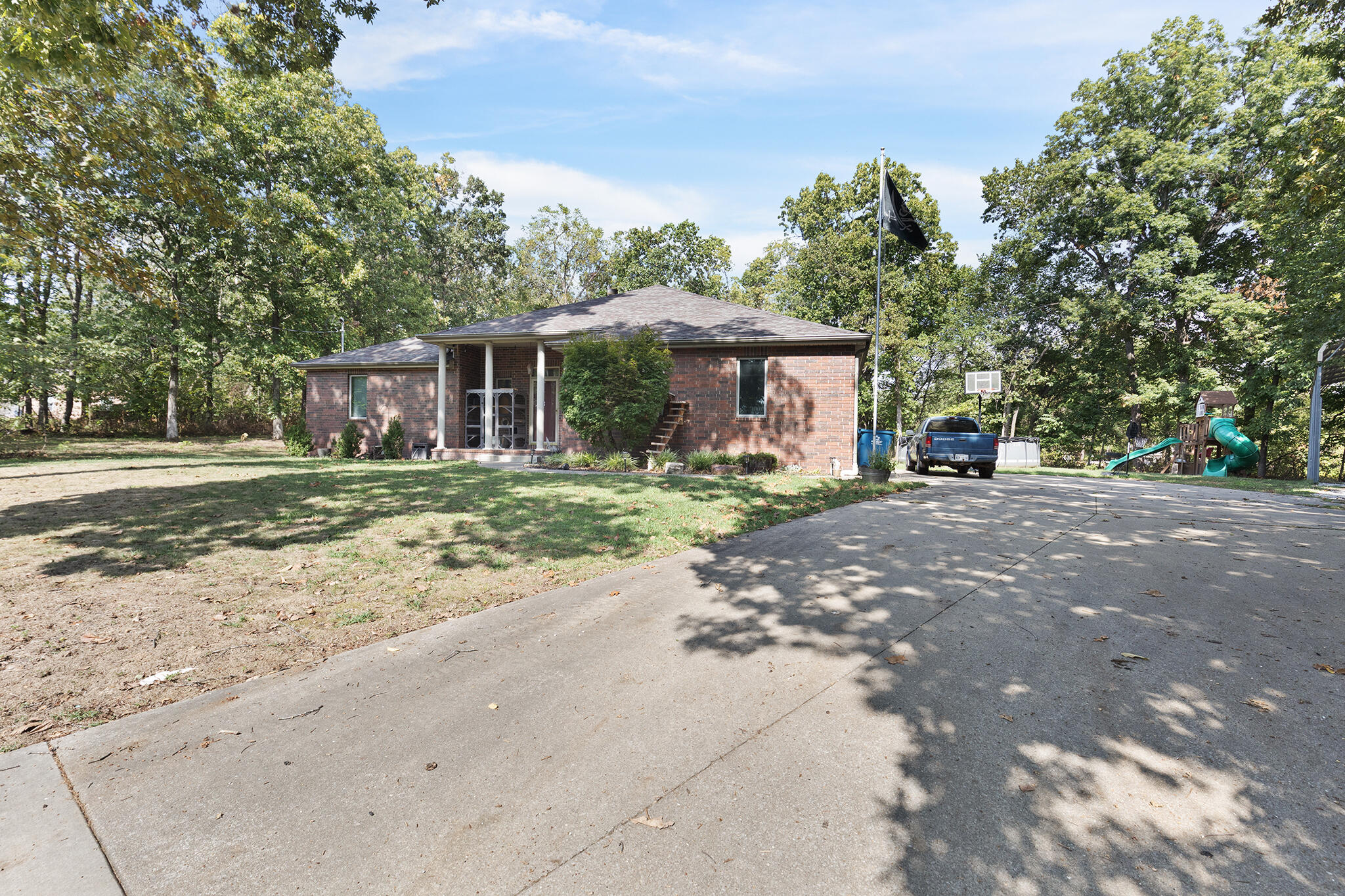 Photo 2 - Residential for sale – 10176  Timberline   Joplin, MO