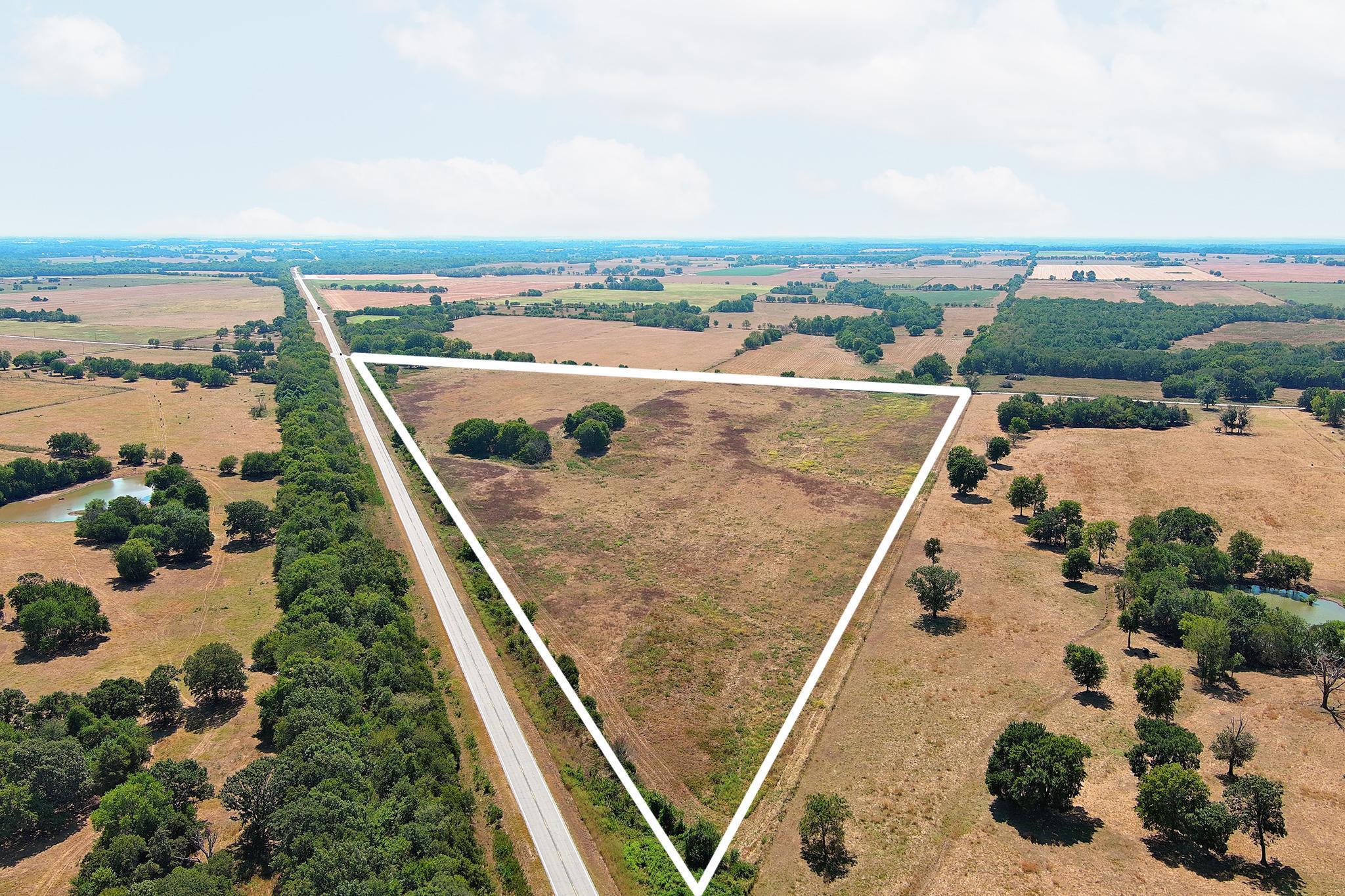 Photo 13 - Farm for sale – 4523  Walleye Road  Wentworth, MO