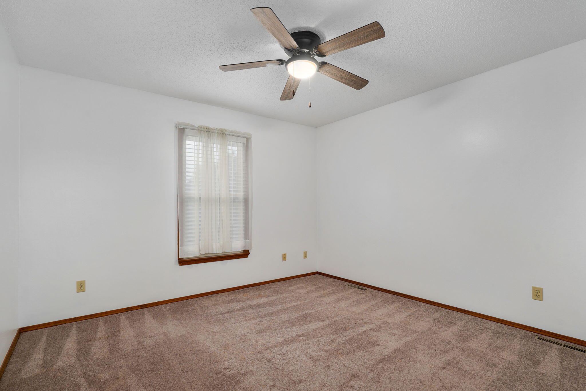 Photo 35 - Residential for sale – 3343 S Virginia Avenue  Springfield, MO