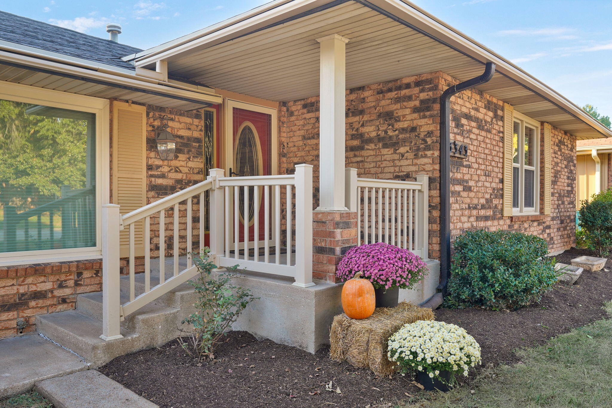 Photo 4 - Residential for sale – 3343 S Virginia Avenue  Springfield, MO