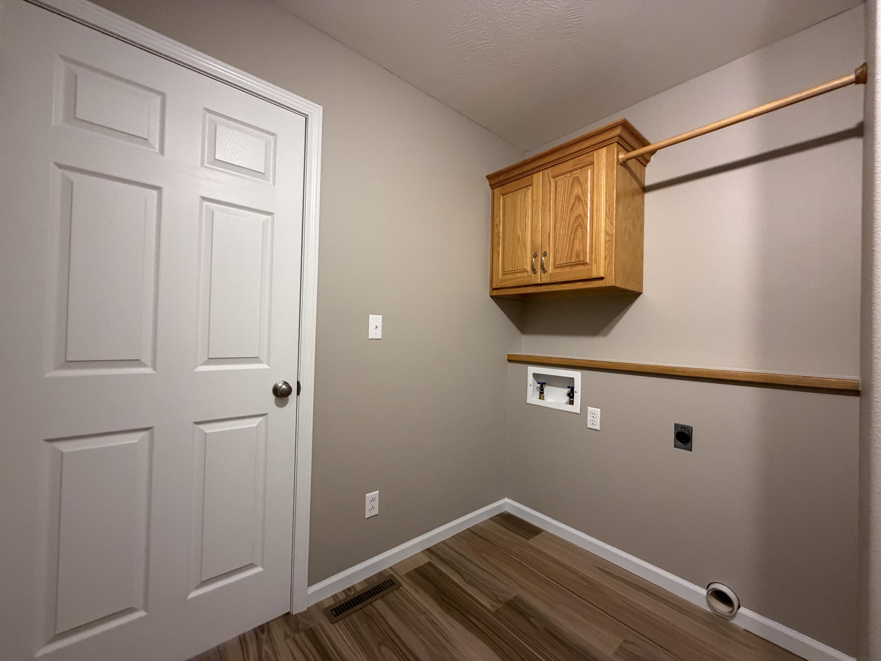 Photo 19 - Residential for sale – 820 W Stewart Street  Bolivar, MO