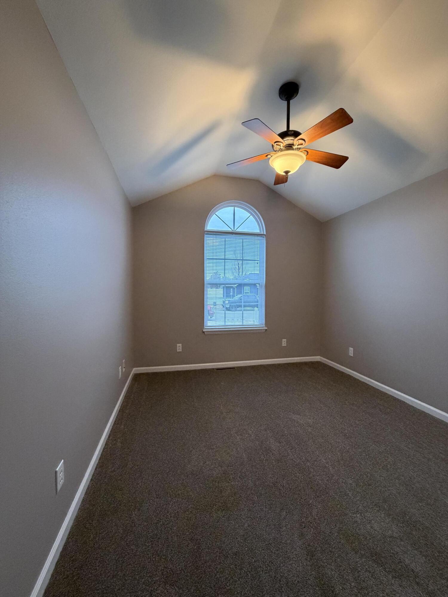 Photo 34 - Residential for sale – 820 W Stewart Street  Bolivar, MO