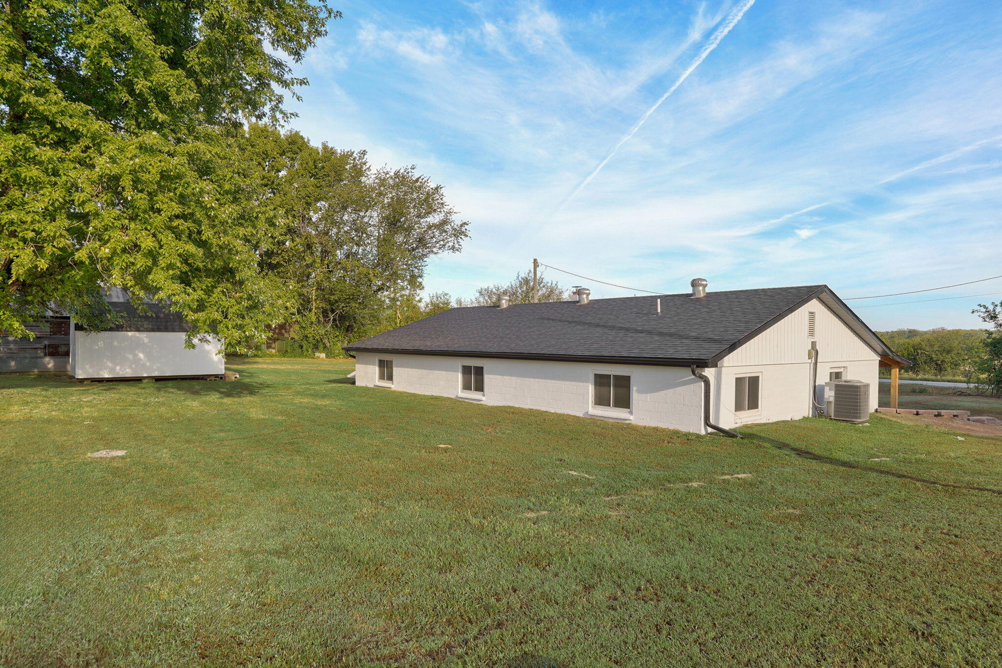 Photo 6 - Residential for sale – 11646 W State Highway Bb   Walnut Grove, MO