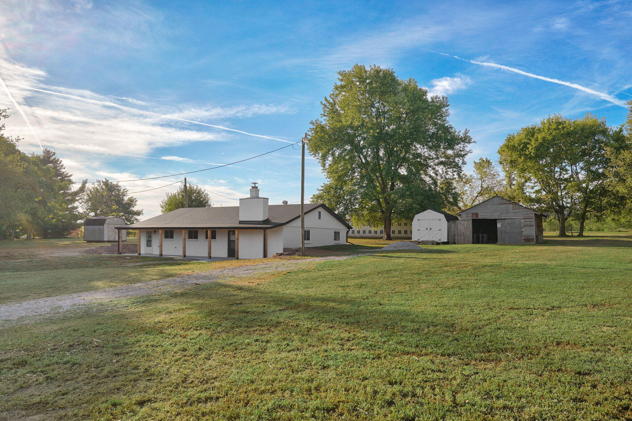 Photo 3 - Residential for sale – 11646 W State Highway Bb   Walnut Grove, MO