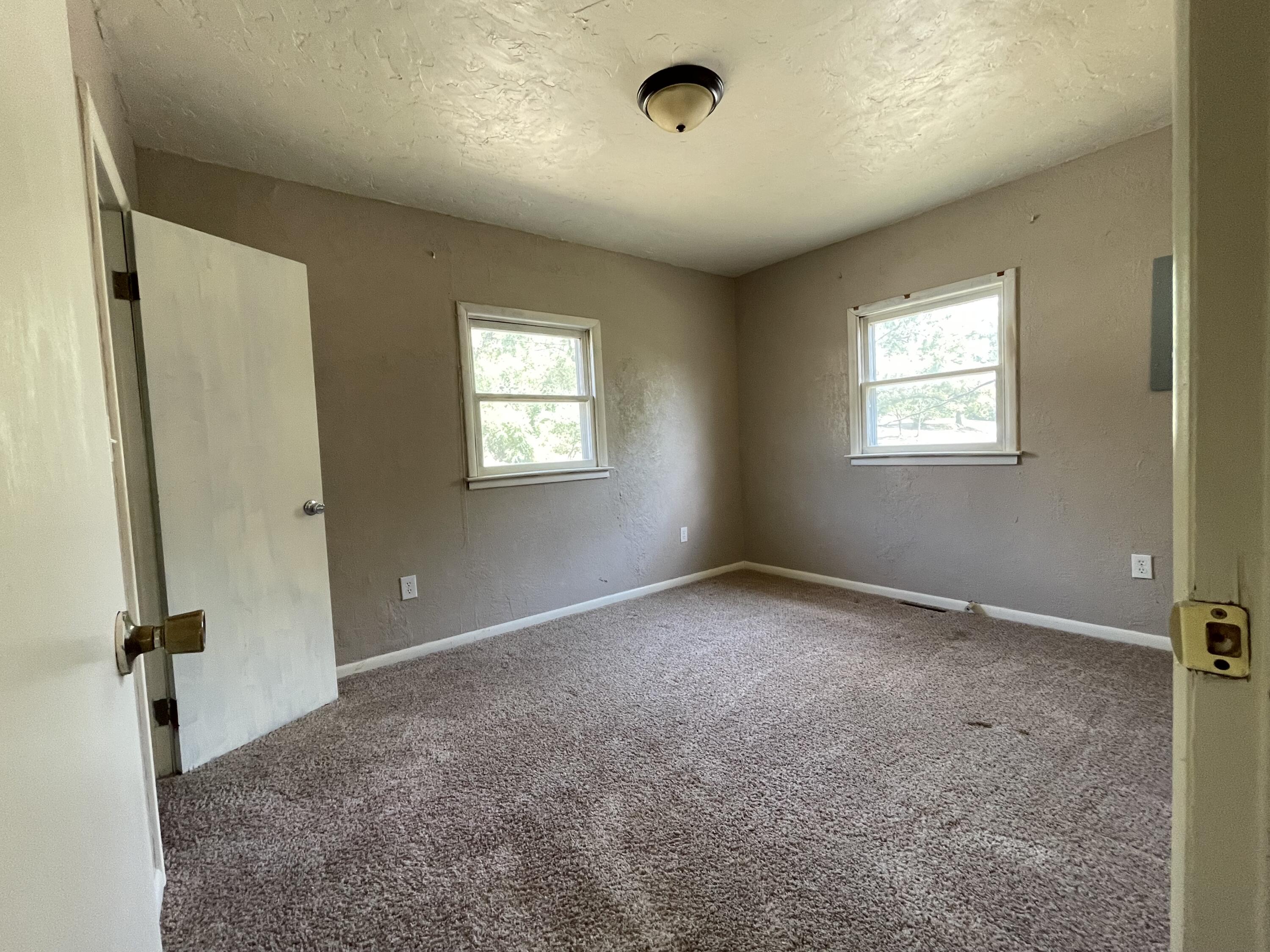 Photo 13 - Residential for sale – 109 E Lillian Avenue  Crane, MO