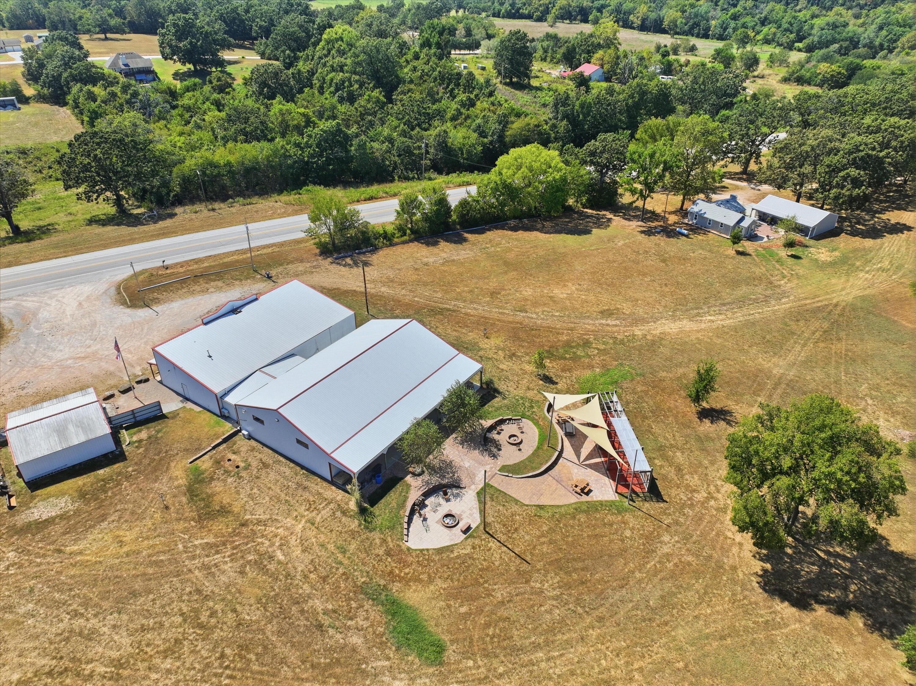 Photo 45 - Commercial Sale for sale – 7837  Gateway Drive  Neosho, MO