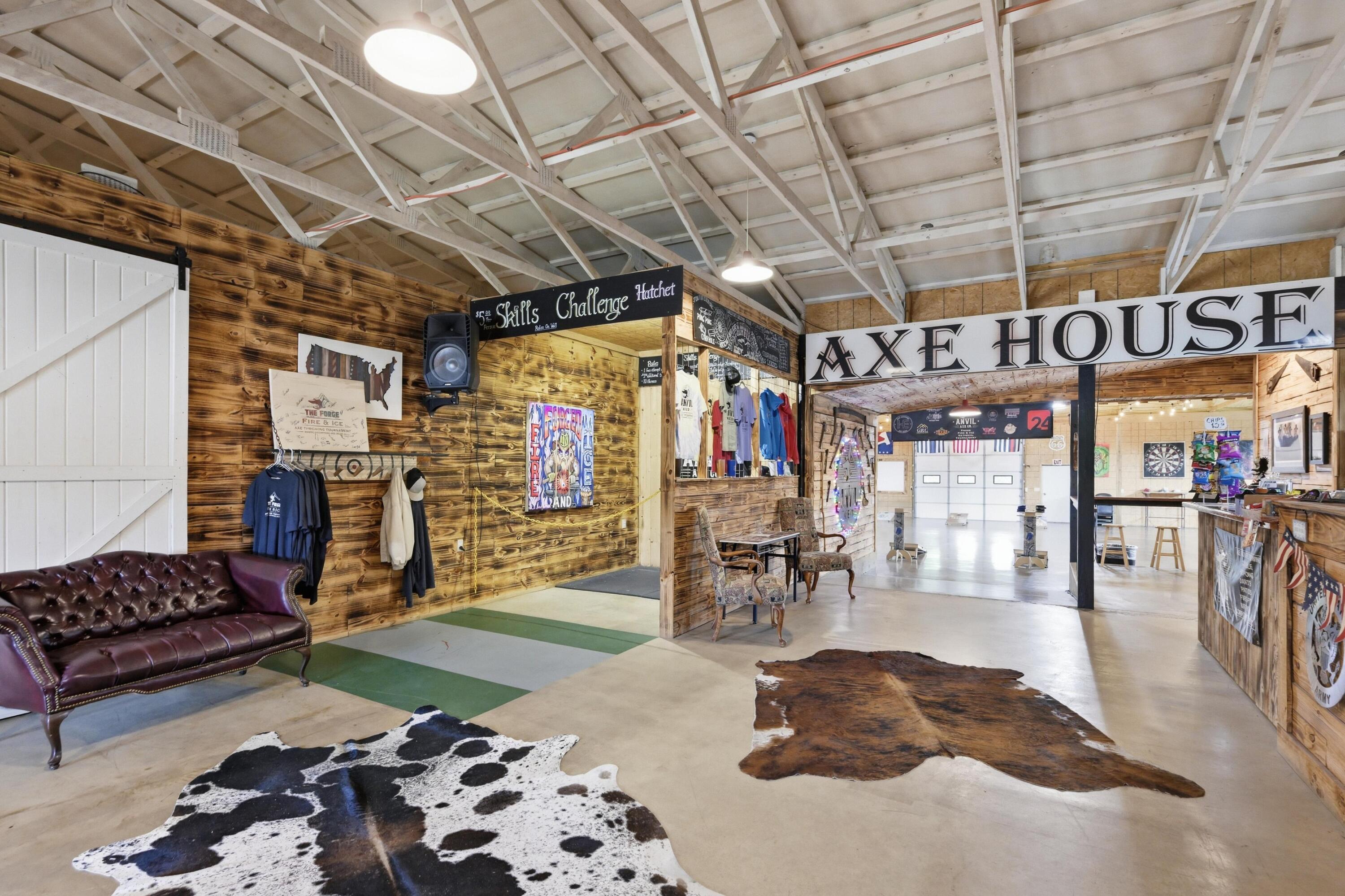 Photo 7 - Commercial Sale for sale – 7837  Gateway Drive  Neosho, MO