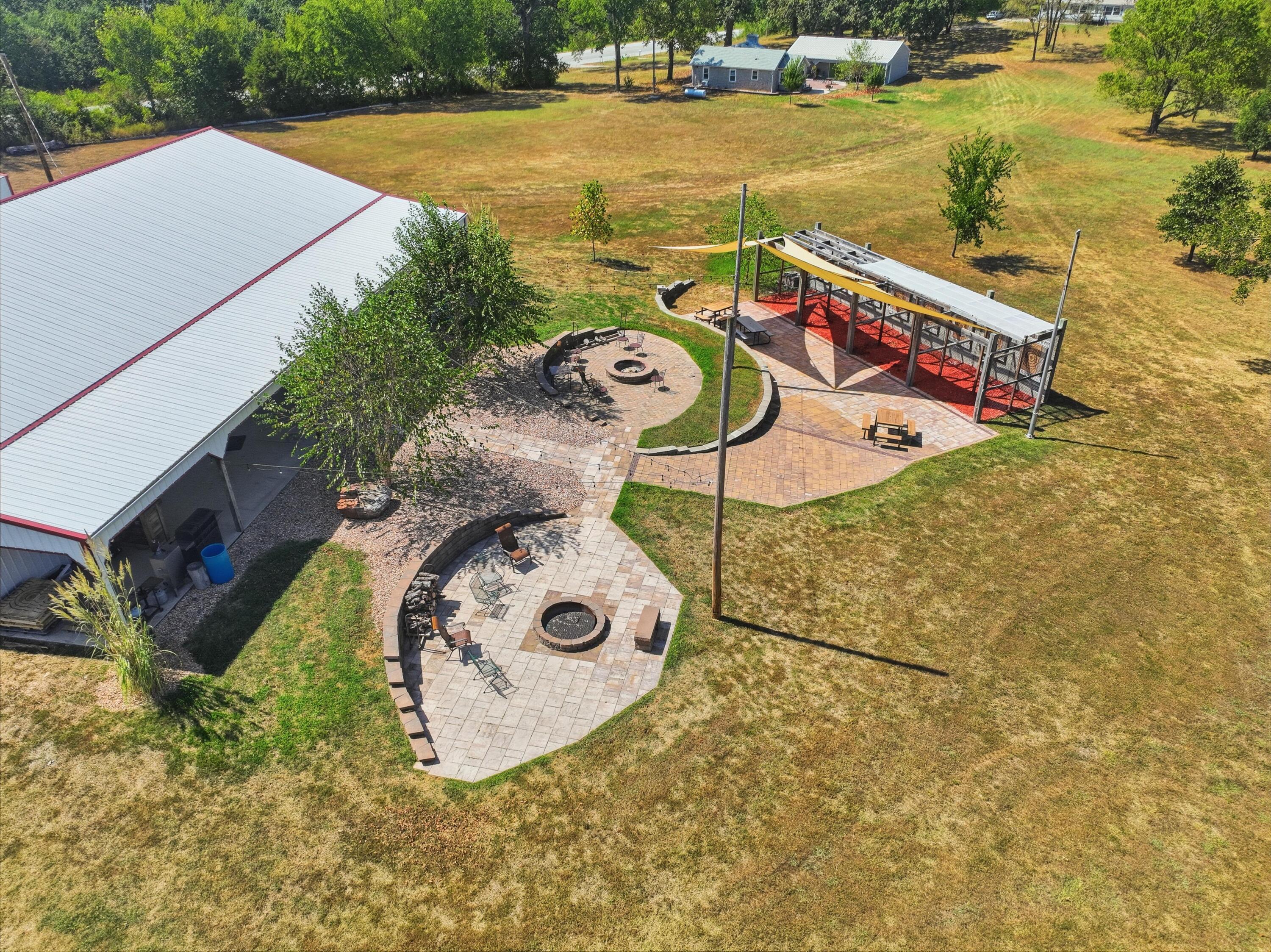 Photo 46 - Commercial Sale for sale – 7837  Gateway Drive  Neosho, MO