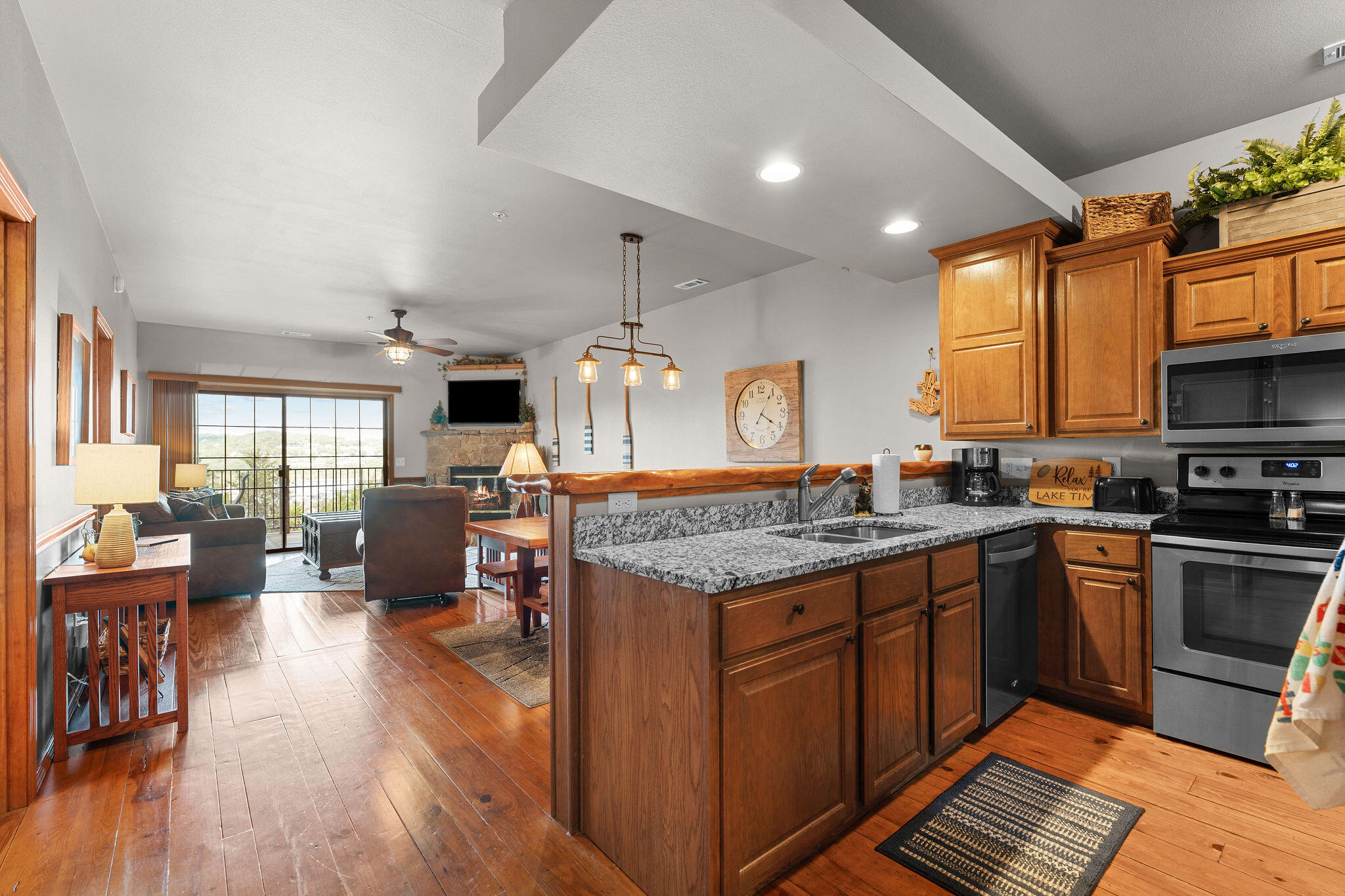 Photo 3 - Residential for sale – 190  Village Trail  Branson, MO