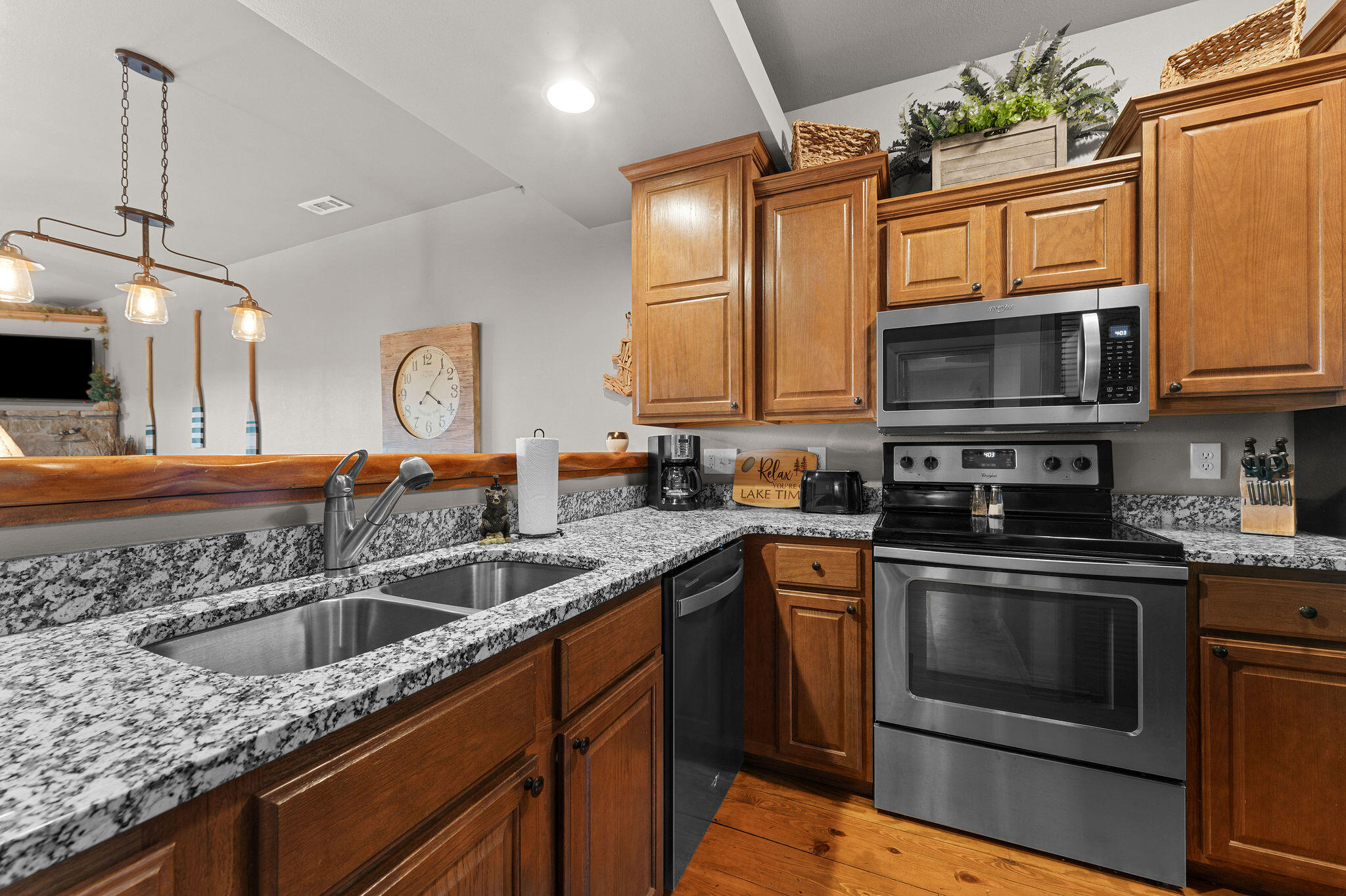 Photo 8 - Residential for sale – 190  Village Trail  Branson, MO
