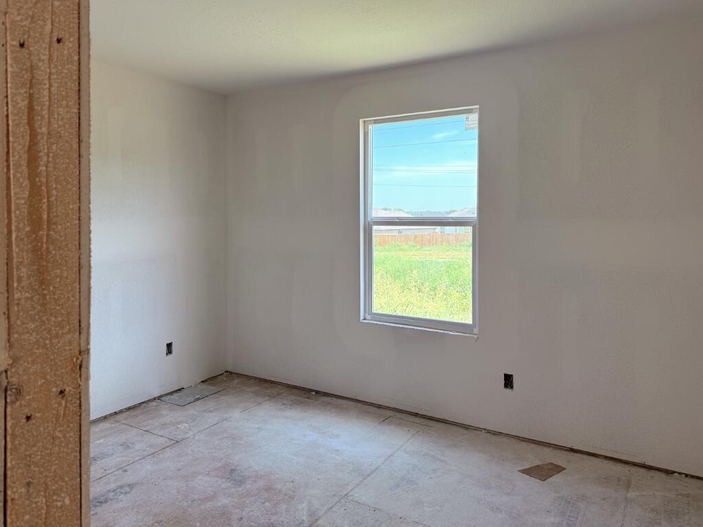 Photo 9 - Residential for sale – 719 W Brook Hollow Road  Nixa, MO