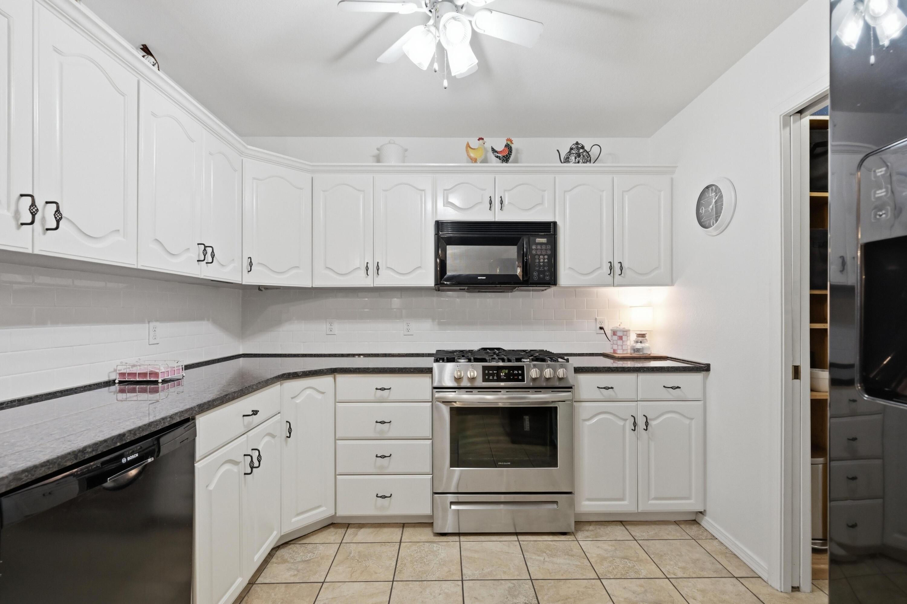 Photo 12 - Residential for sale – 117  Fawn Trail  Seneca, MO