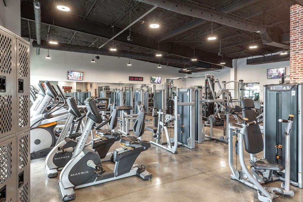 Photo 6 - Commercial Sale for sale – 62  Elizabeth Way  Branson West, MO