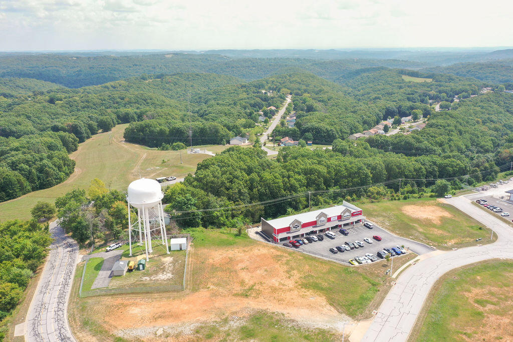 Photo 14 - Commercial Sale for sale – 62  Elizabeth Way  Branson West, MO
