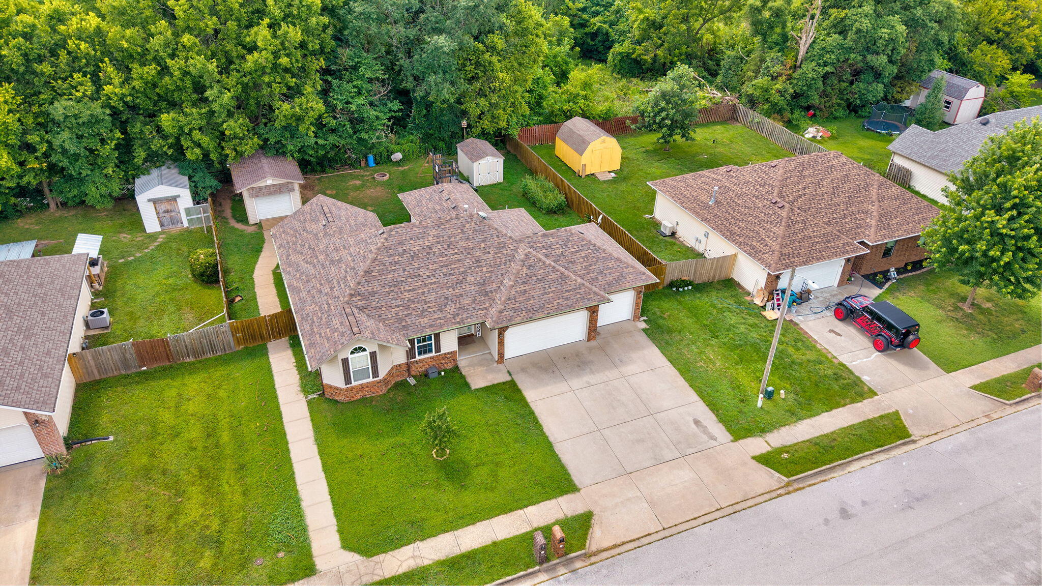 Photo 3 - Residential for sale – 419 N Butternut Avenue  Republic, MO