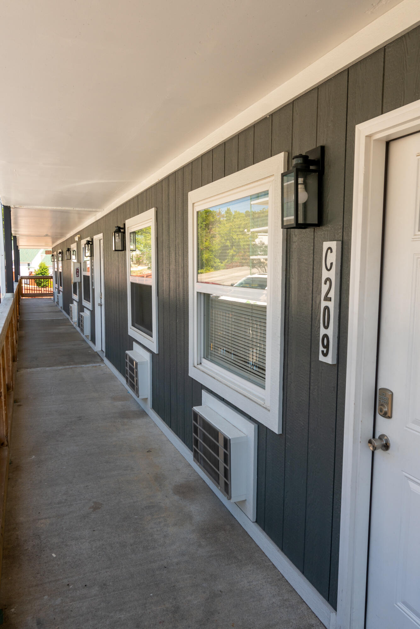 Photo 6 - Commercial Sale for sale – 450  State Highway 165   Branson, MO