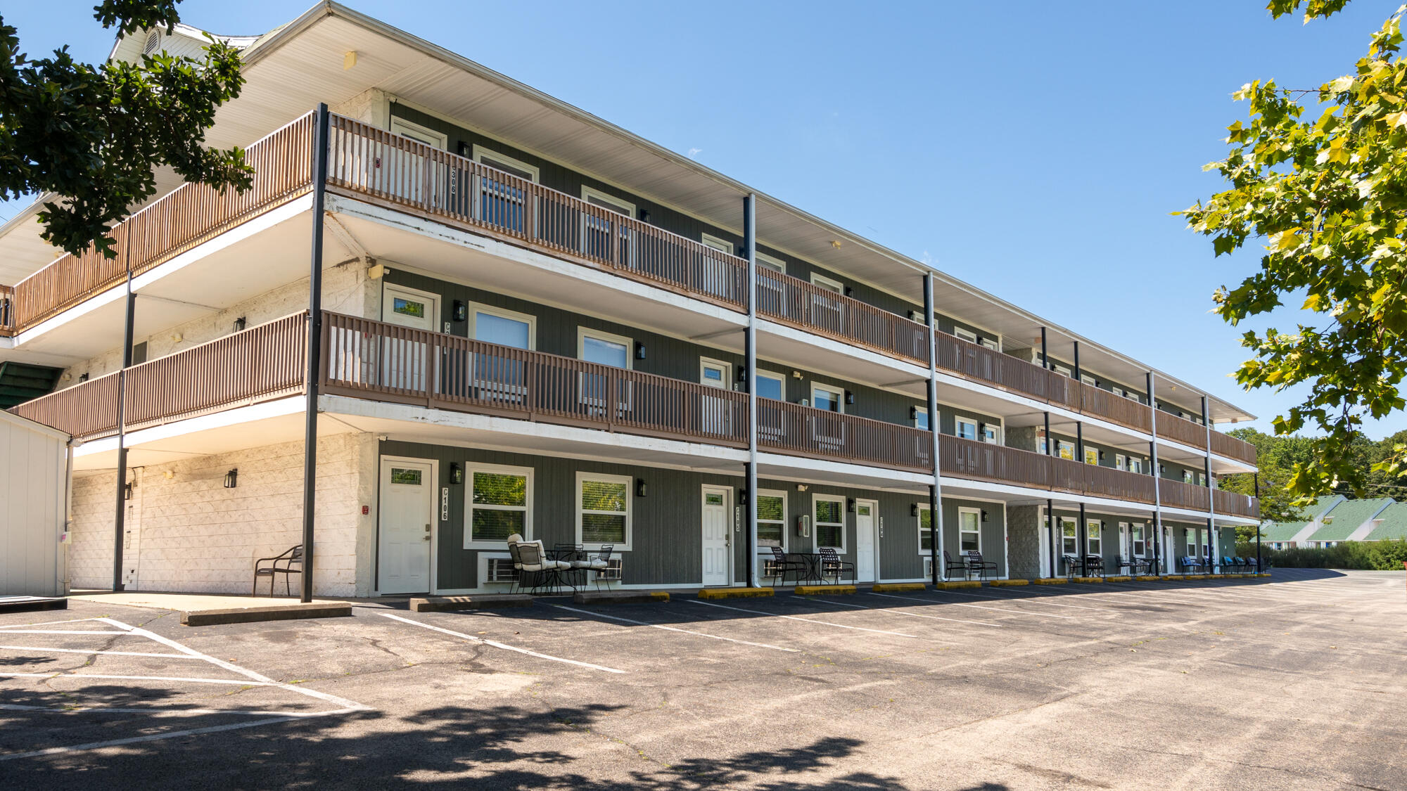 Photo 5 - Commercial Sale for sale – 450  State Highway 165   Branson, MO