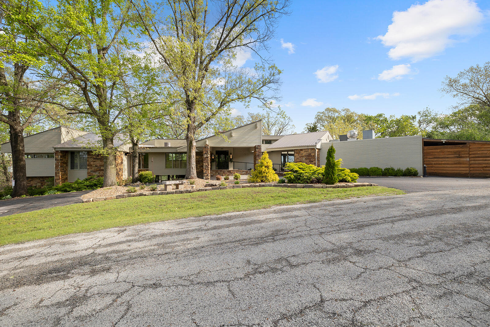 Photo 80 - Commercial Sale for sale – 381 W Guin   Nixa, MO