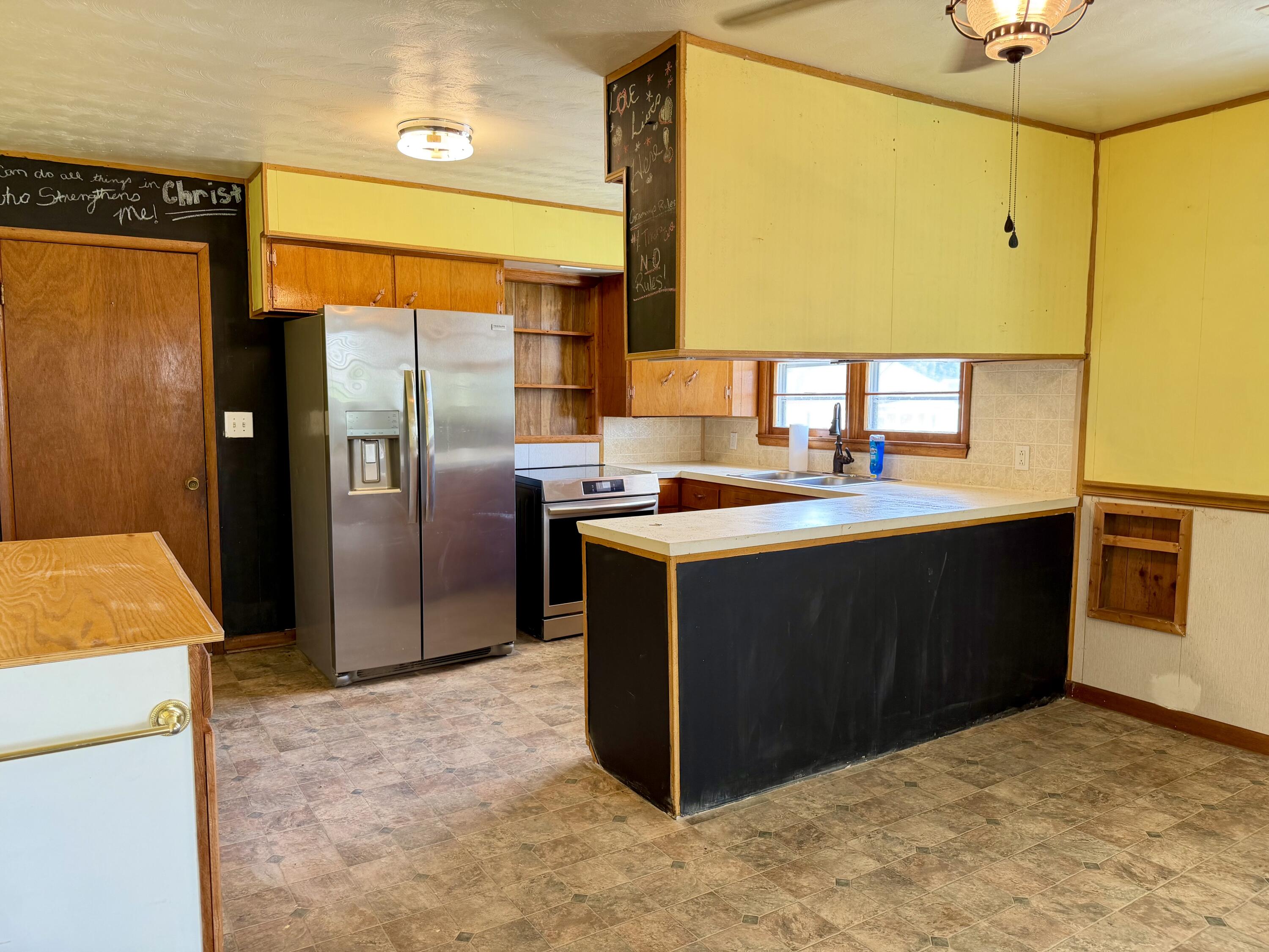 Photo 6 - Residential for sale – 101 W Wood Street  Fair Play, MO