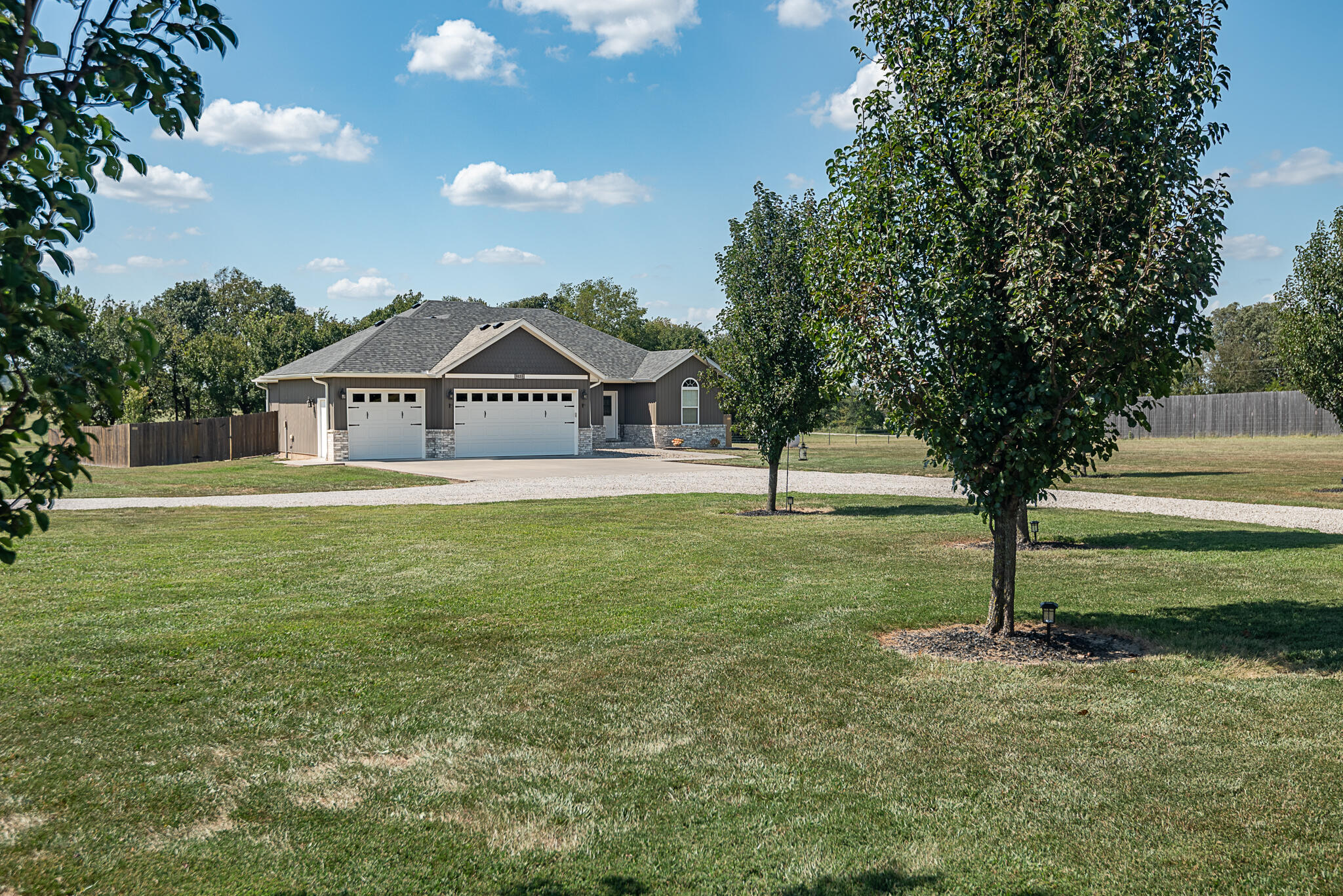 Photo 4 - Residential for sale – 9833 N State Highway 125   Fair Grove, MO