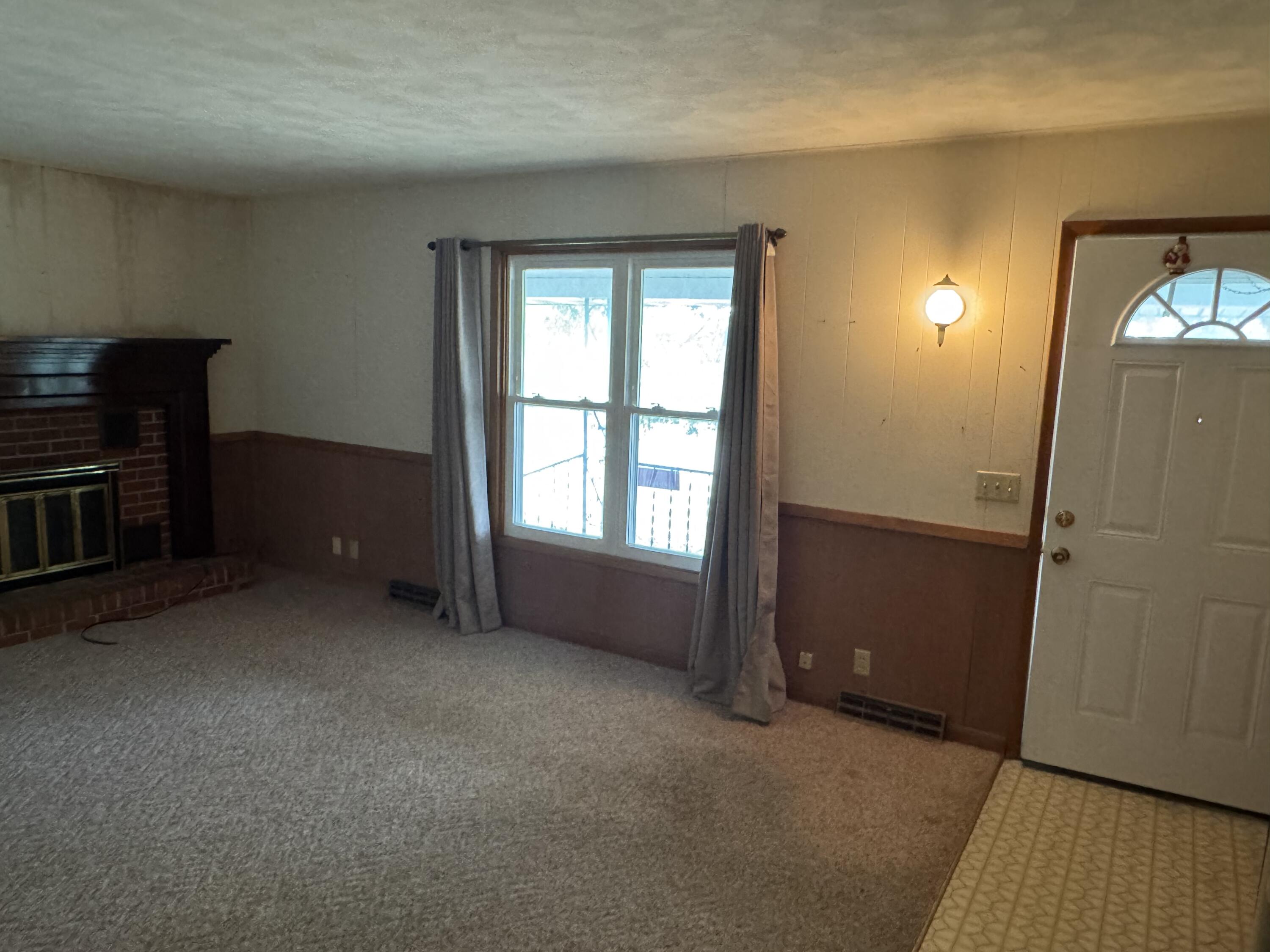 Photo 8 - Residential for sale – 18533  Maple Street  Preston, MO