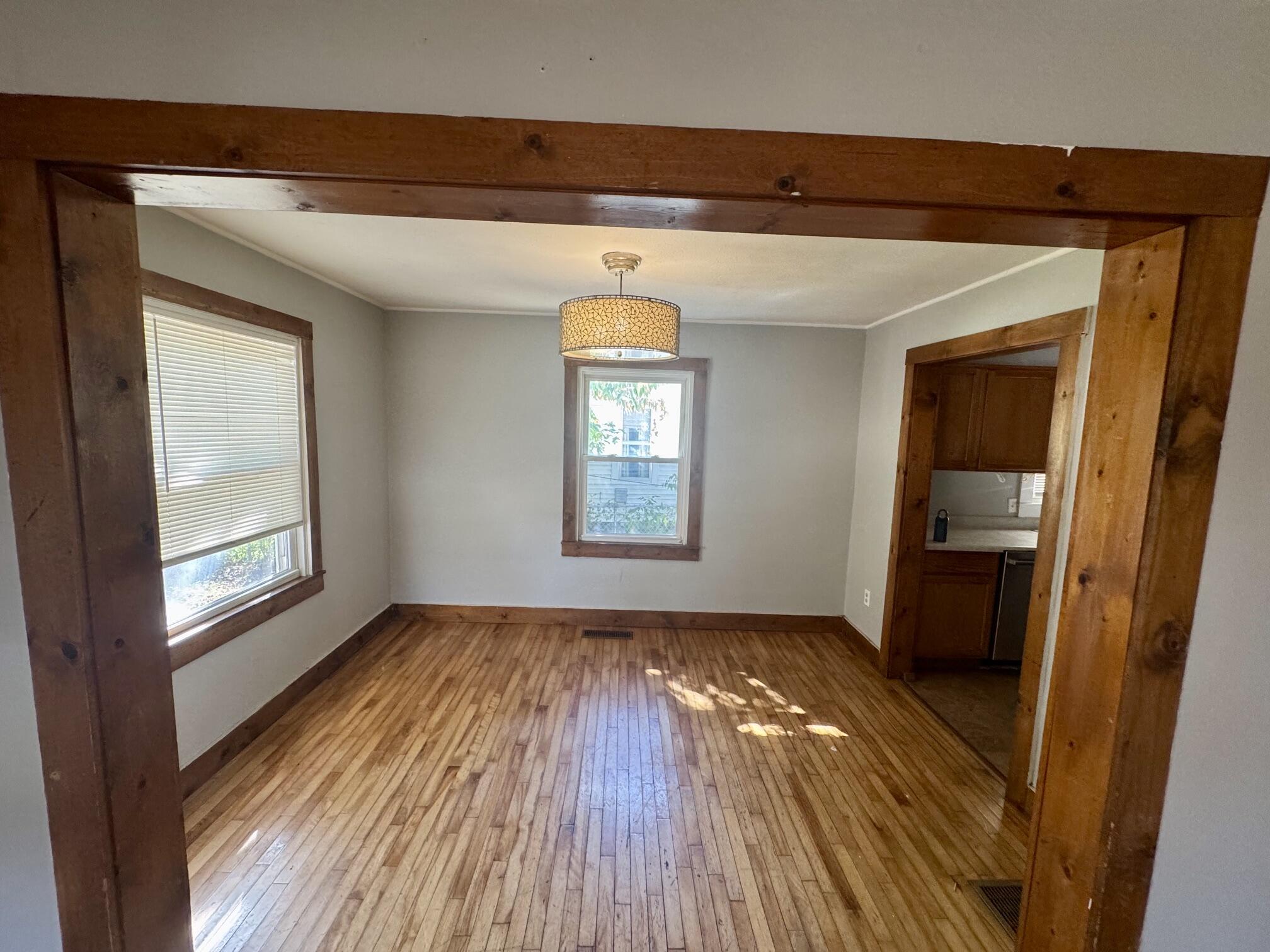 Photo 9 - Residential for sale – 1411 W Lynn Street  Springfield, MO