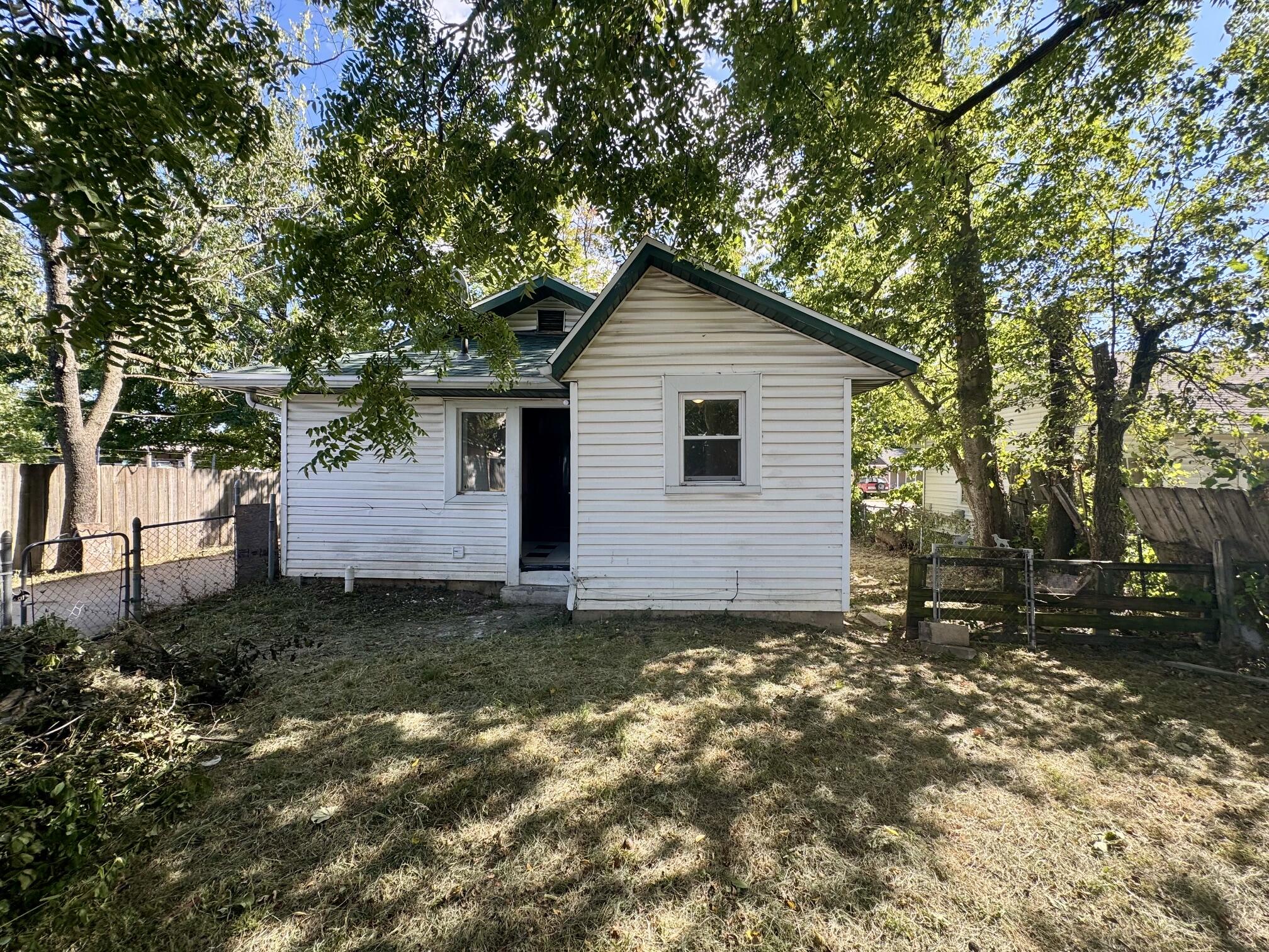 Photo 20 - Residential for sale – 1411 W Lynn Street  Springfield, MO