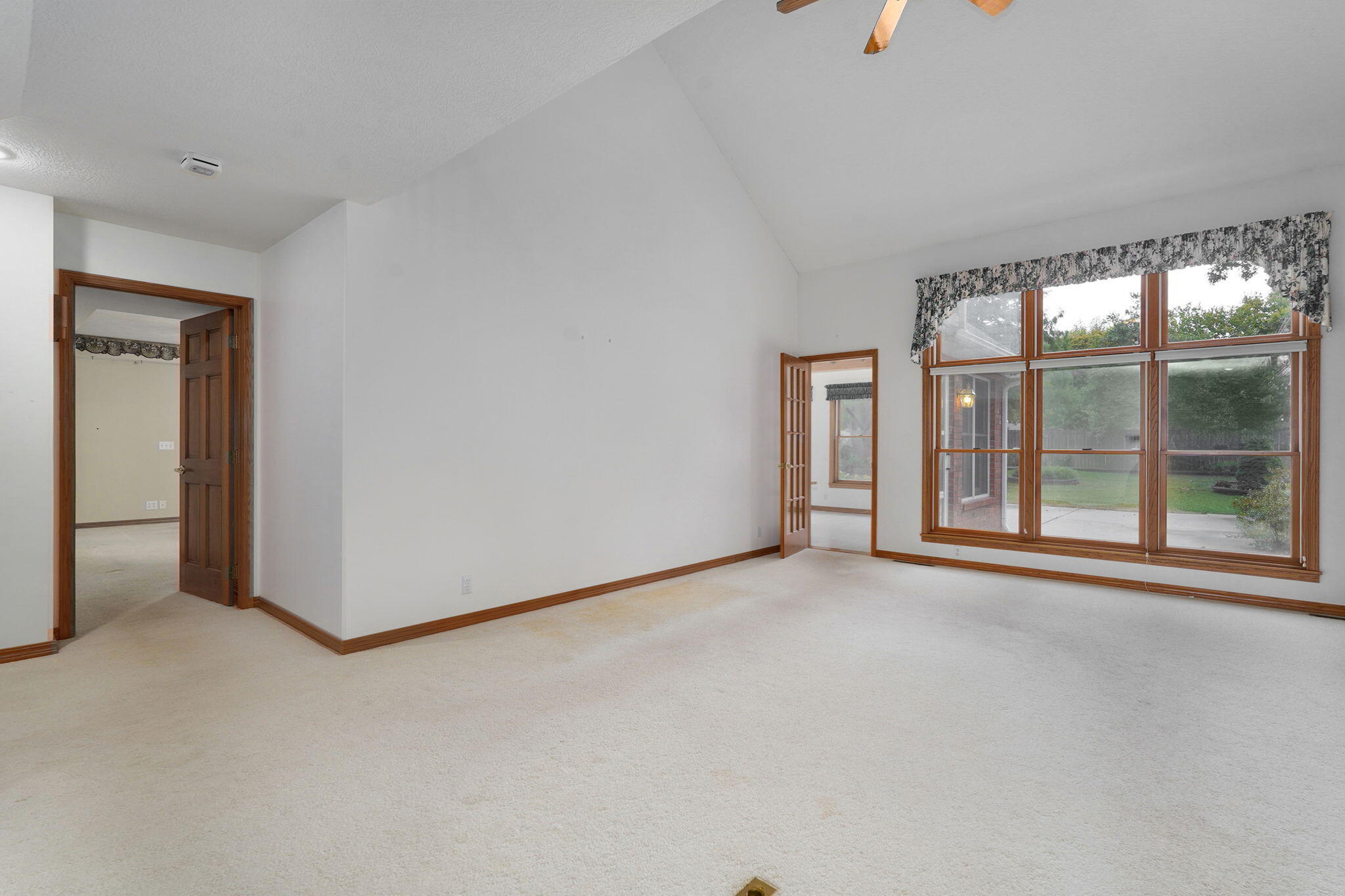 Photo 6 - Residential for sale – 1401  Dierker Drive  Monett, MO