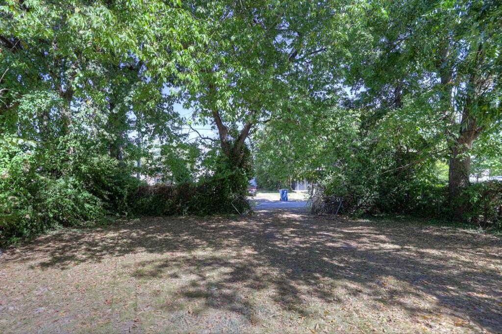 Photo 3 - Residential for sale – 2017 S Pearl Avenue  Joplin, MO
