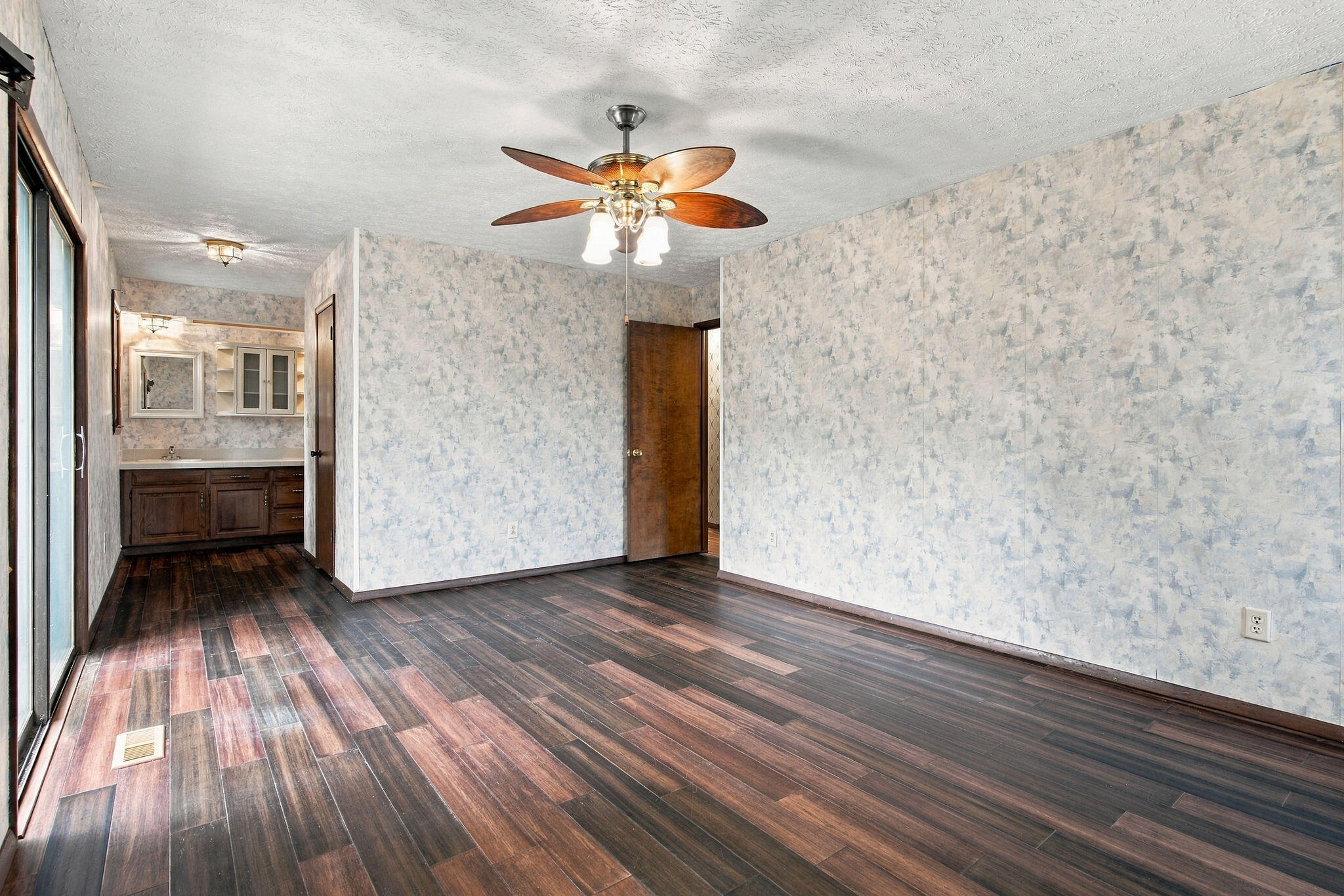 Photo 32 - Residential for sale – 2924 S Chambery Avenue  Springfield, MO