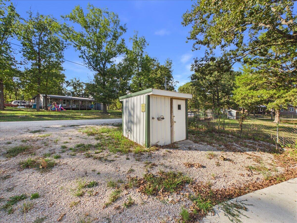 Photo 2 - Residential for sale – 27061  County Road 209   Flemington, MO