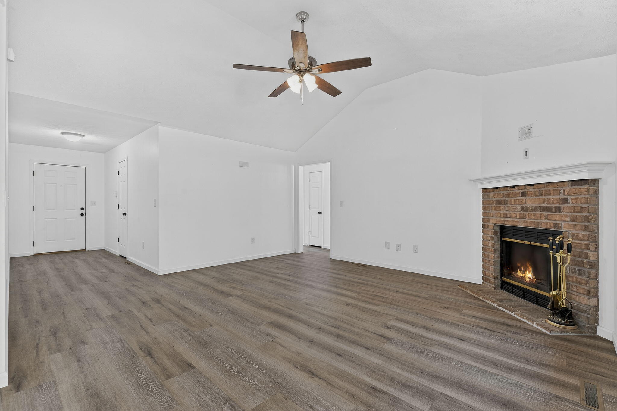 Photo 7 - Residential for sale – 3821 S Leawood Avenue  Springfield, MO