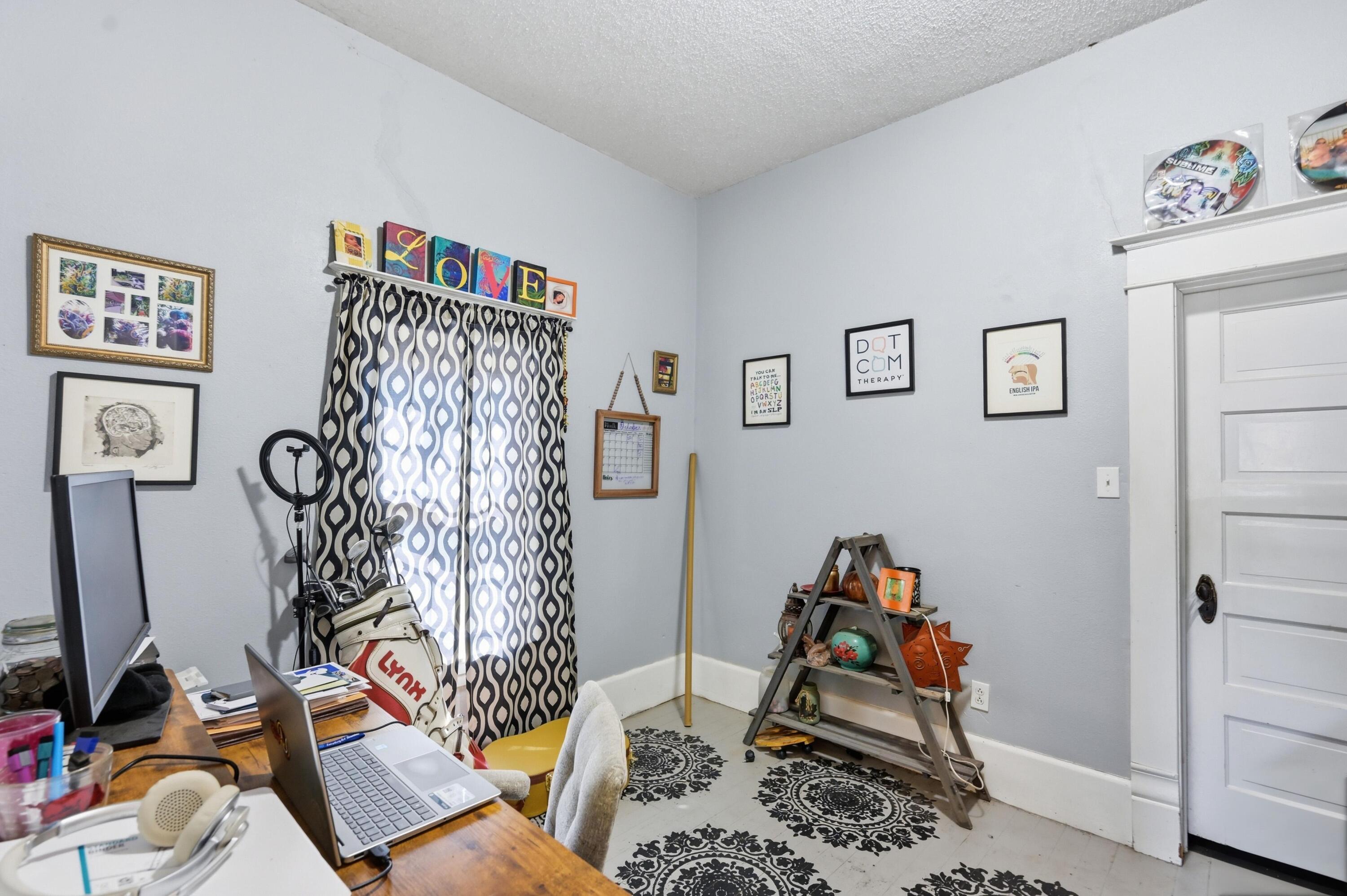 Photo 9 - Residential for sale – 828 S High Street  Neosho, MO