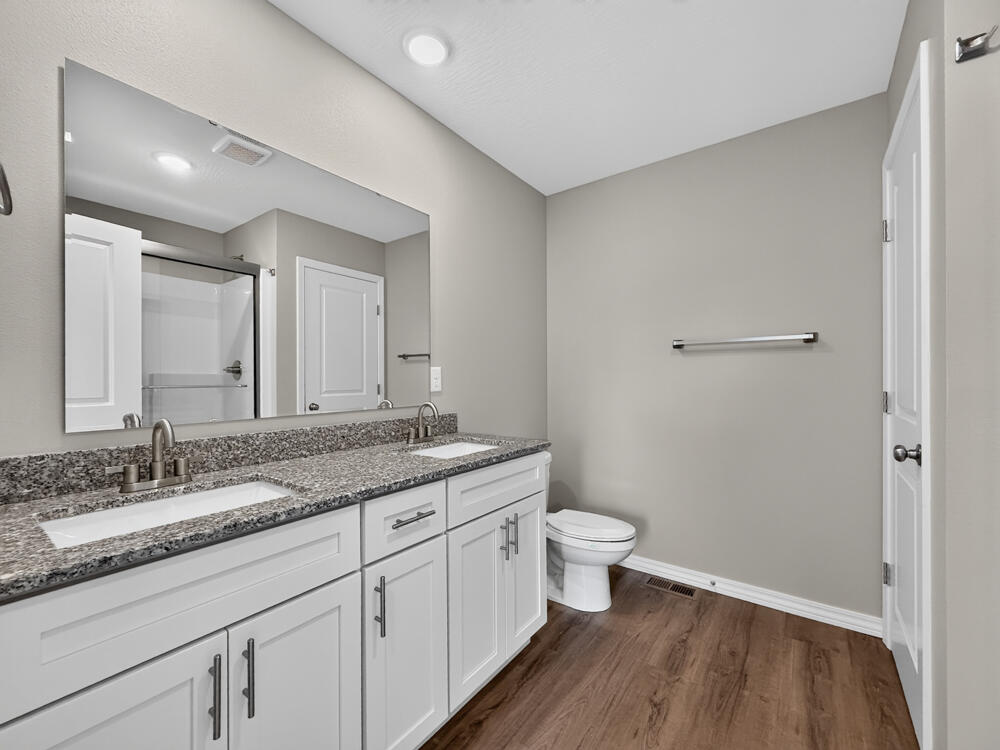 Photo 7 - Residential Lease for sale – 510  Columbine Street  Rogersville, MO