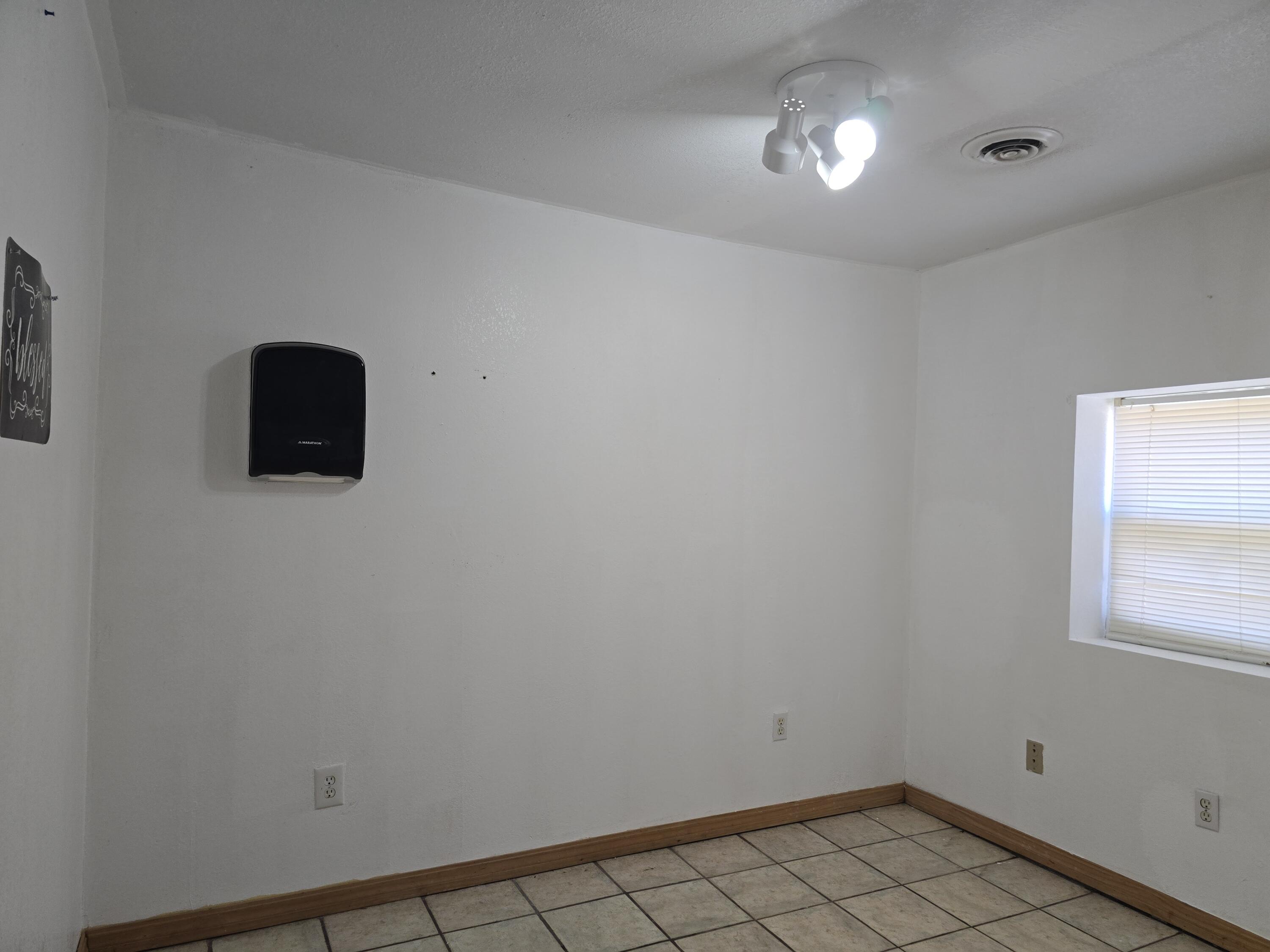 Photo 8 - Commercial Sale for sale – 111 N 3rd Street  Verona, MO