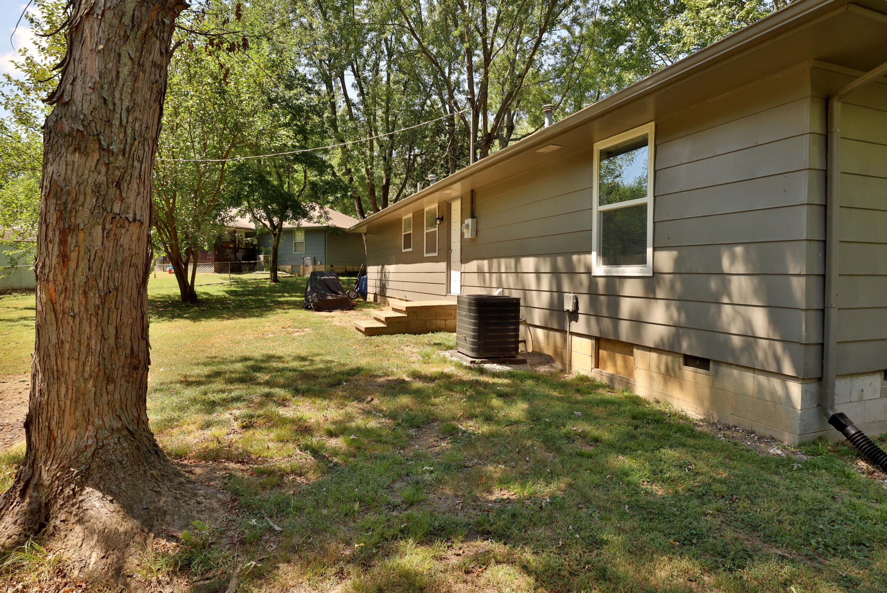 Photo 31 - Residential for sale – 1202 E Wildwood Street  Republic, MO