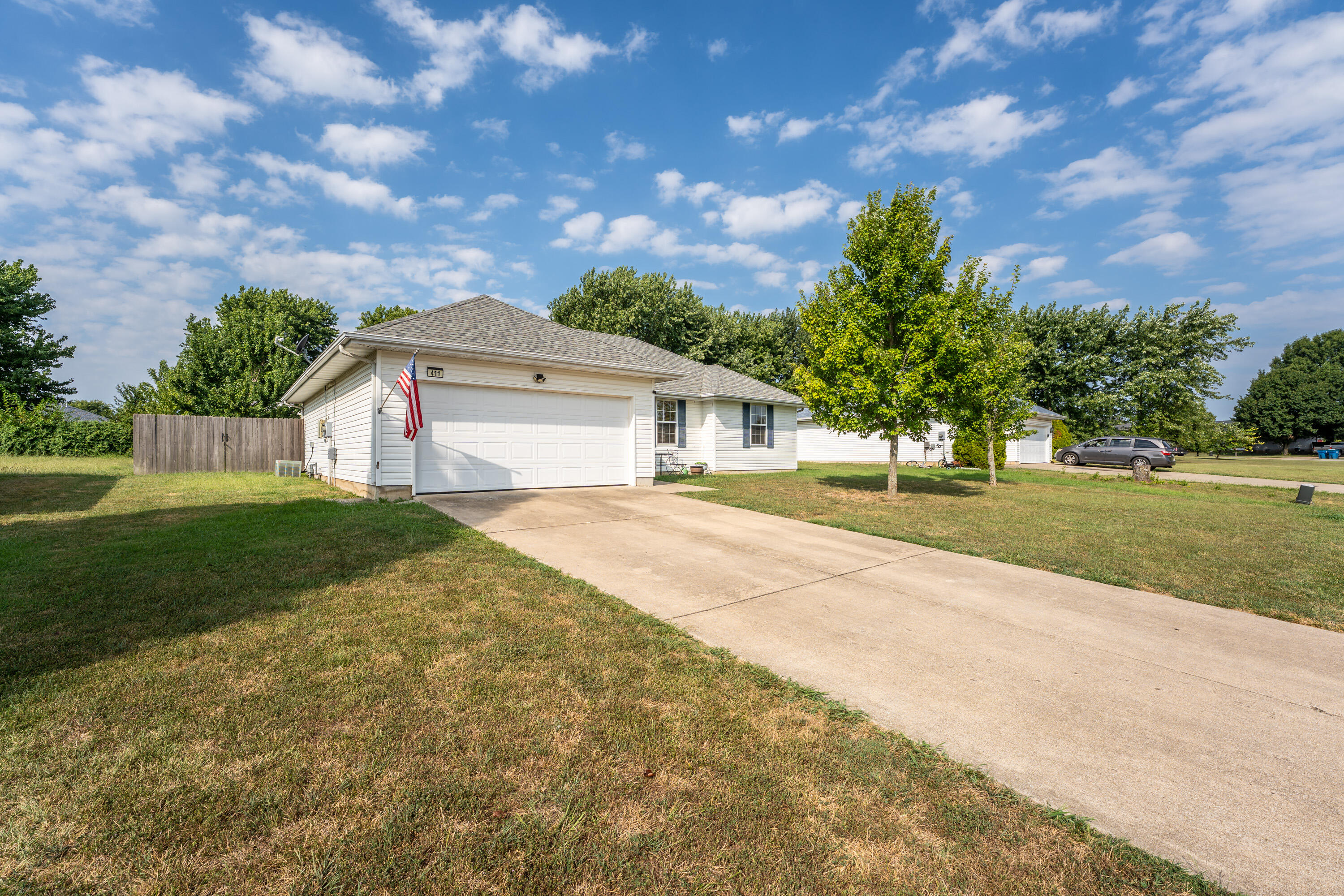 Photo 2 - Residential for sale – 411  Arrowhead Road  Willard, MO
